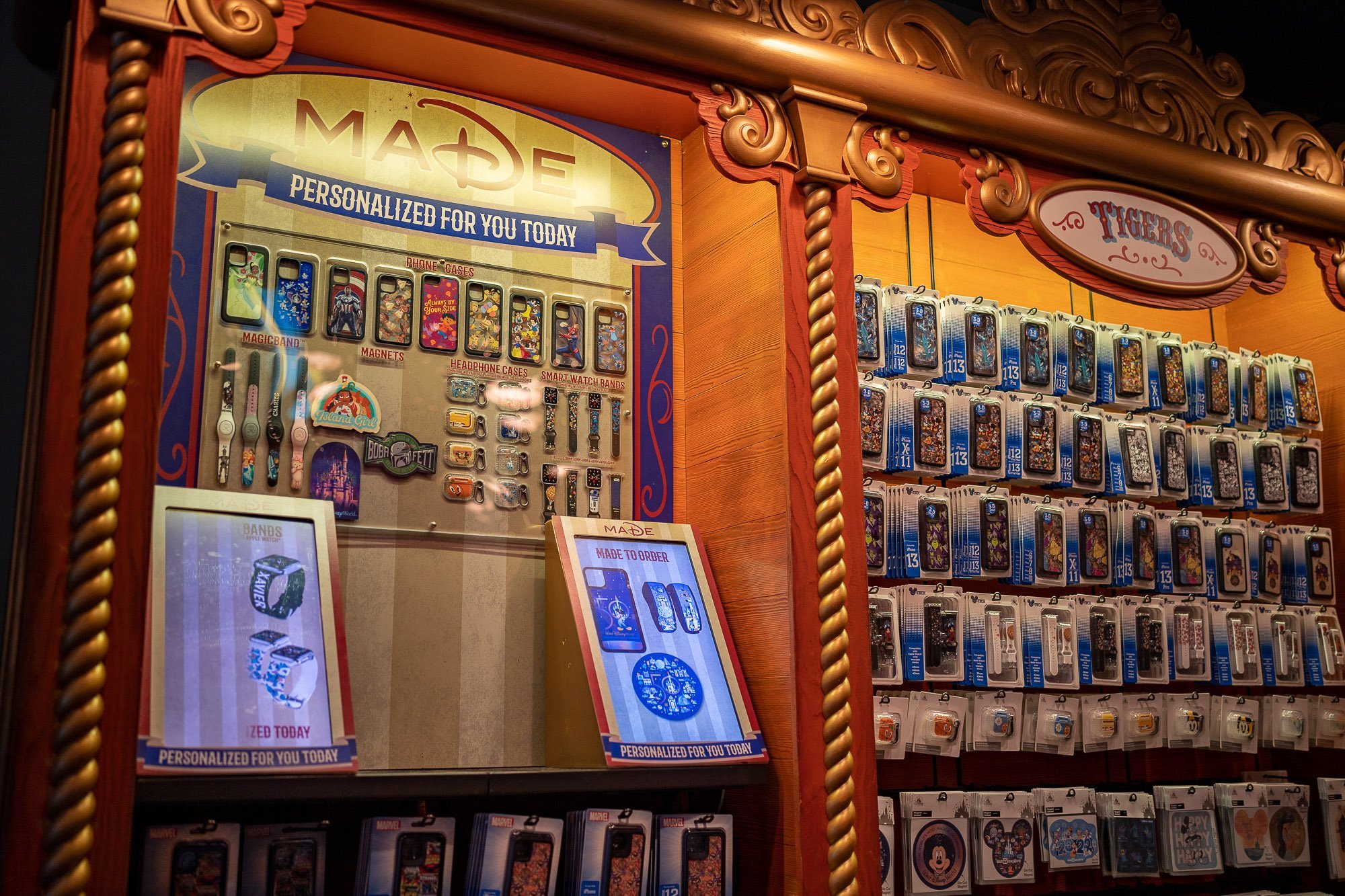made-customization-station-big-top-souvenirs-3.jpg
