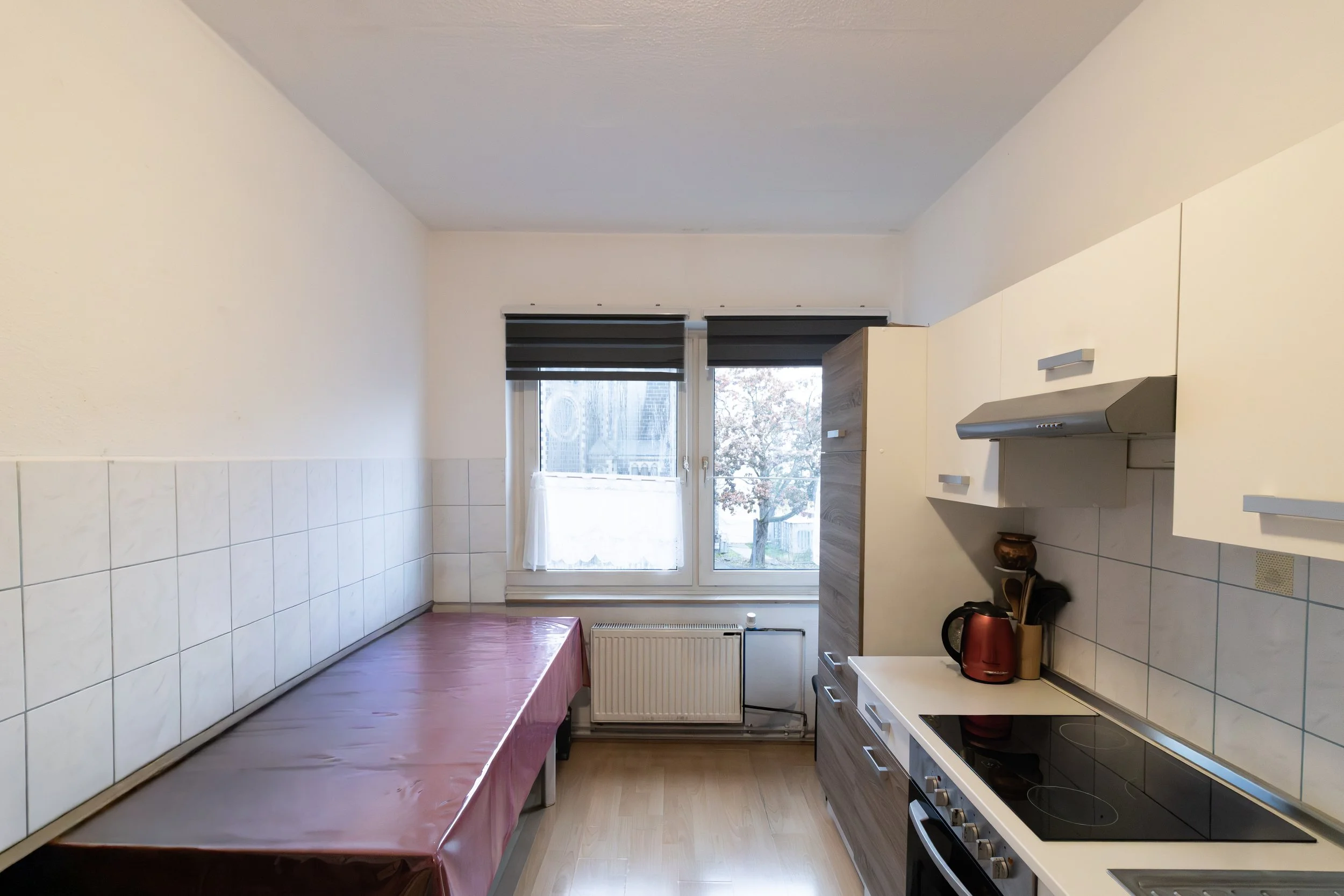 KIRCHBLICK. LOGGIA. MITTEN IN RHEYDT. 54 M².