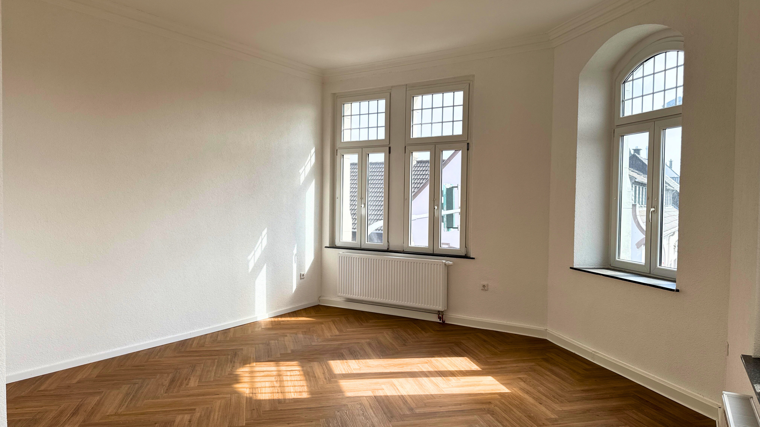 Etagenwohnung im Herzen von Kapellen mit Balkon