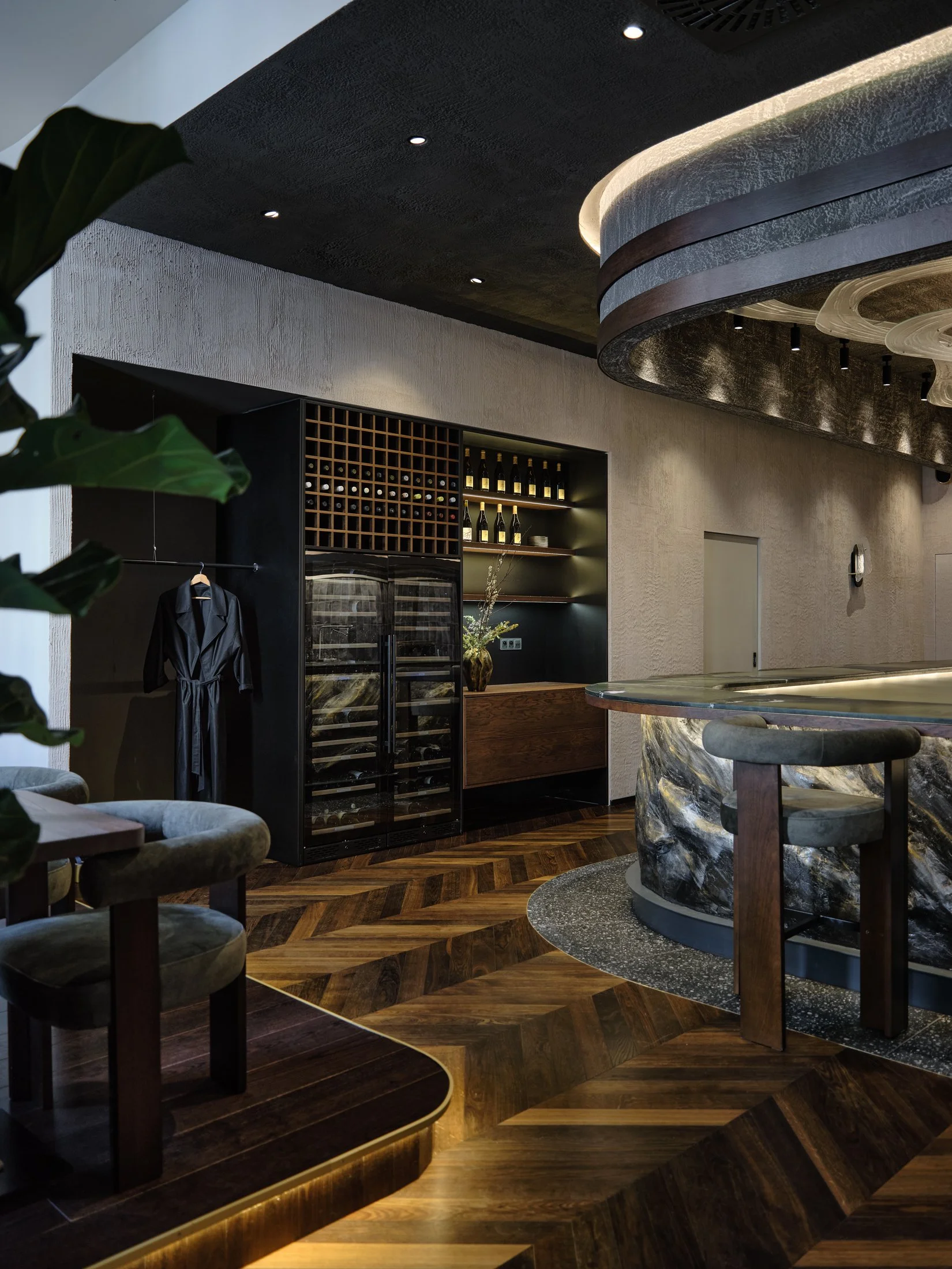 TARO / KIST DESIGN STUDIO