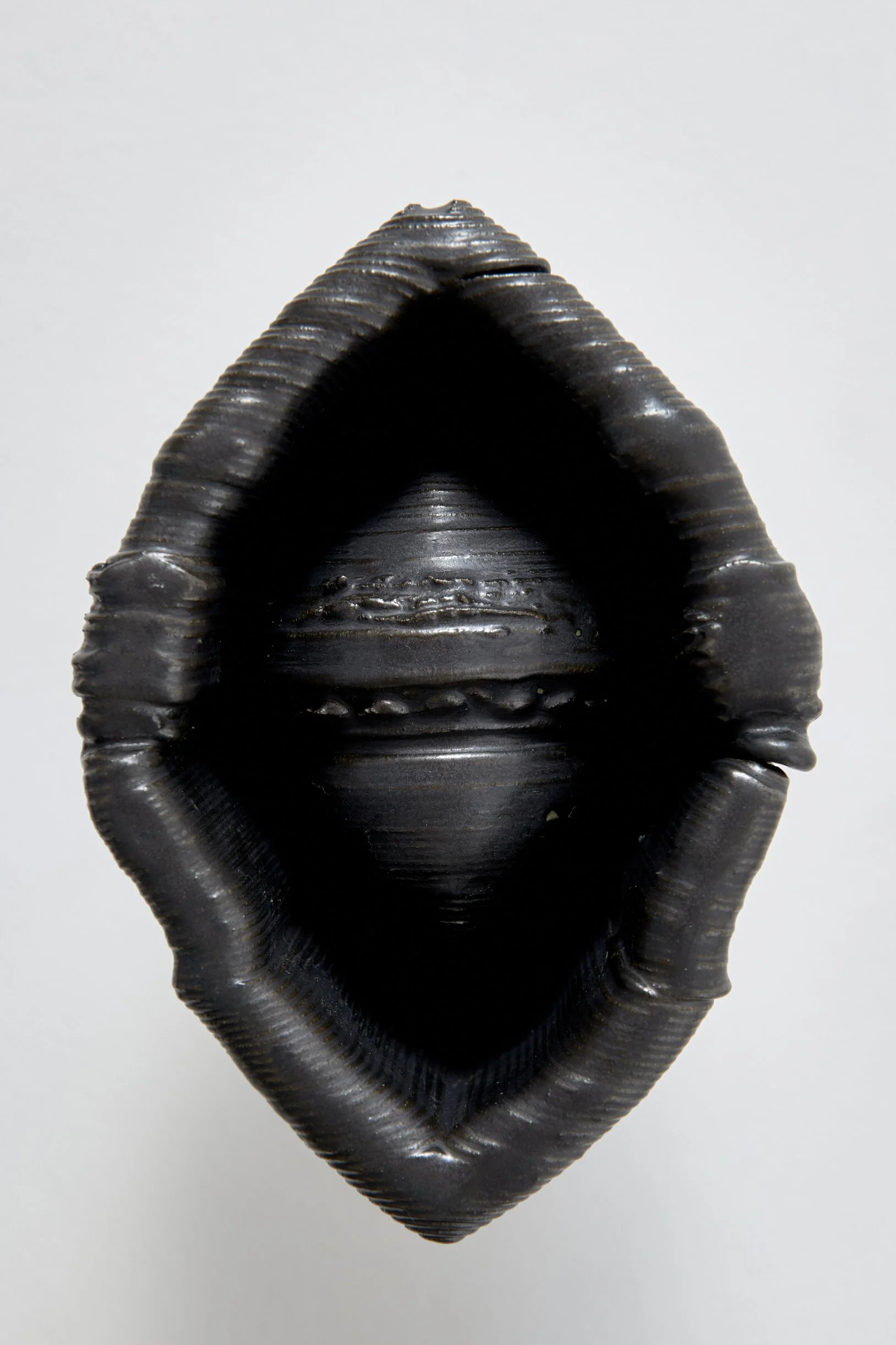 KAROLINA VINTROVA TEMPLE10.jpg