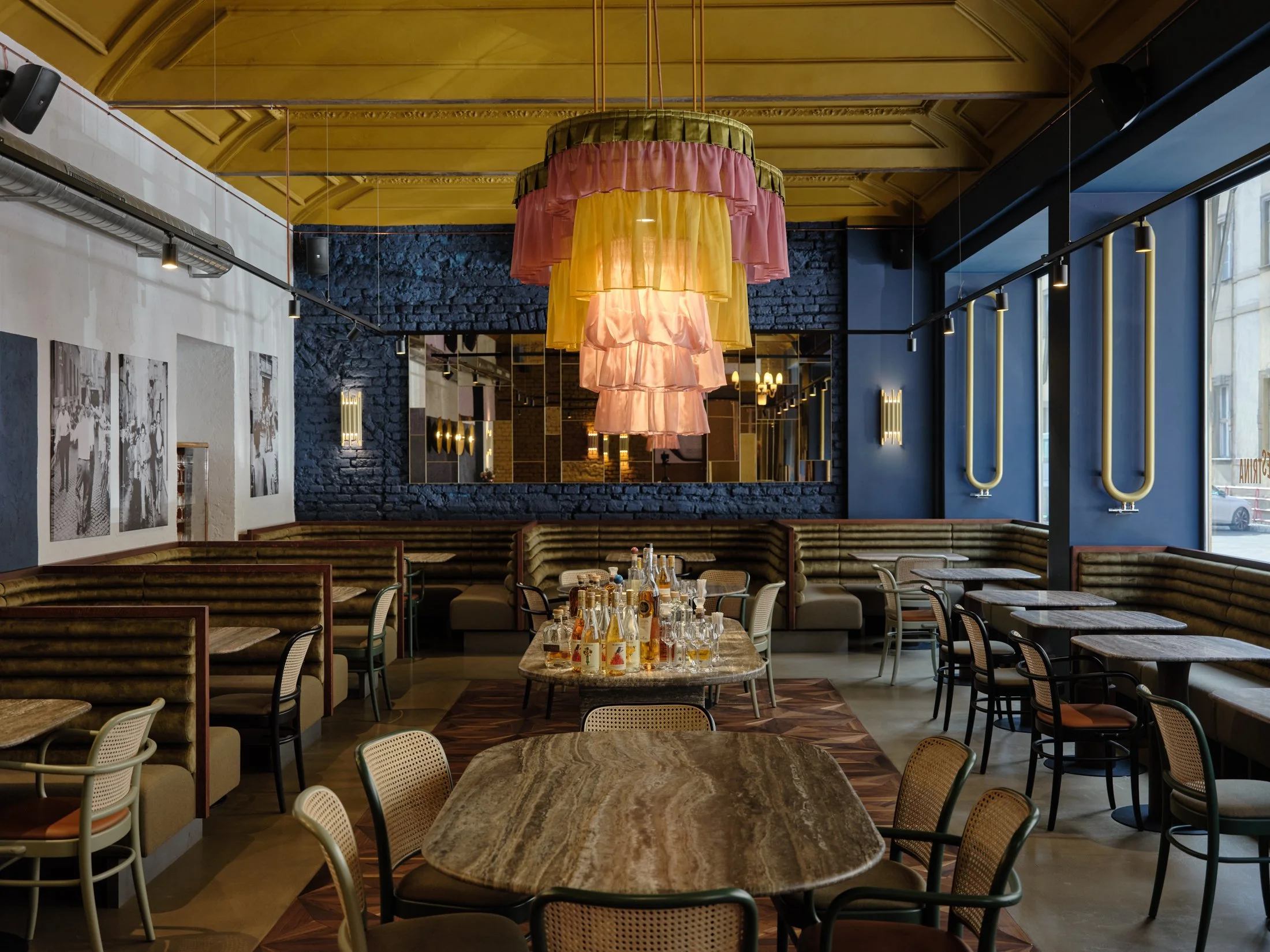 JAKA WOODWORK_FINESTRINA_byKristinaReznikStudio_01.jpg