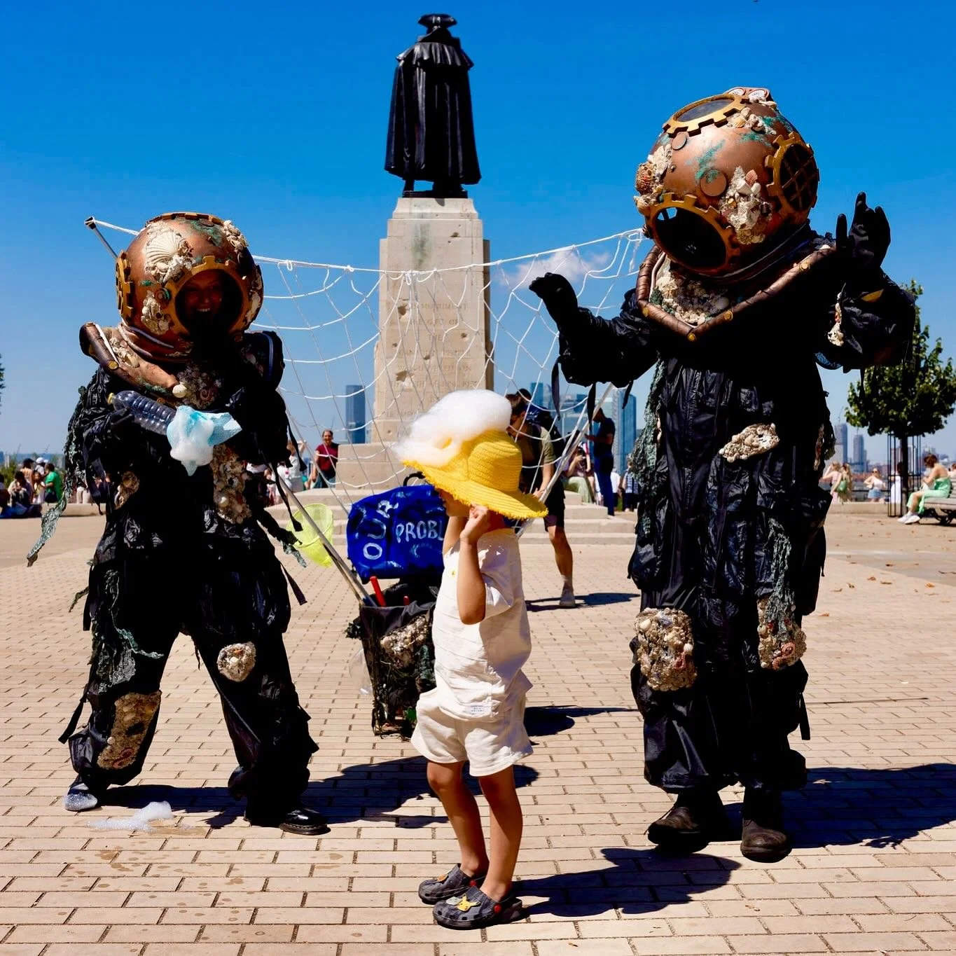 What a summer it’s been! Over the past few months we’ve brought 14 festivals to our local communities across London and Essex, filling parks, squares, and open spaces with music, dance, food and joy.
A huge thank you to Applause Rural To