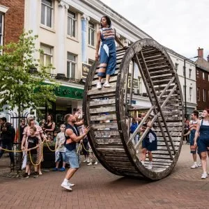 Parade - The Giant Wheel