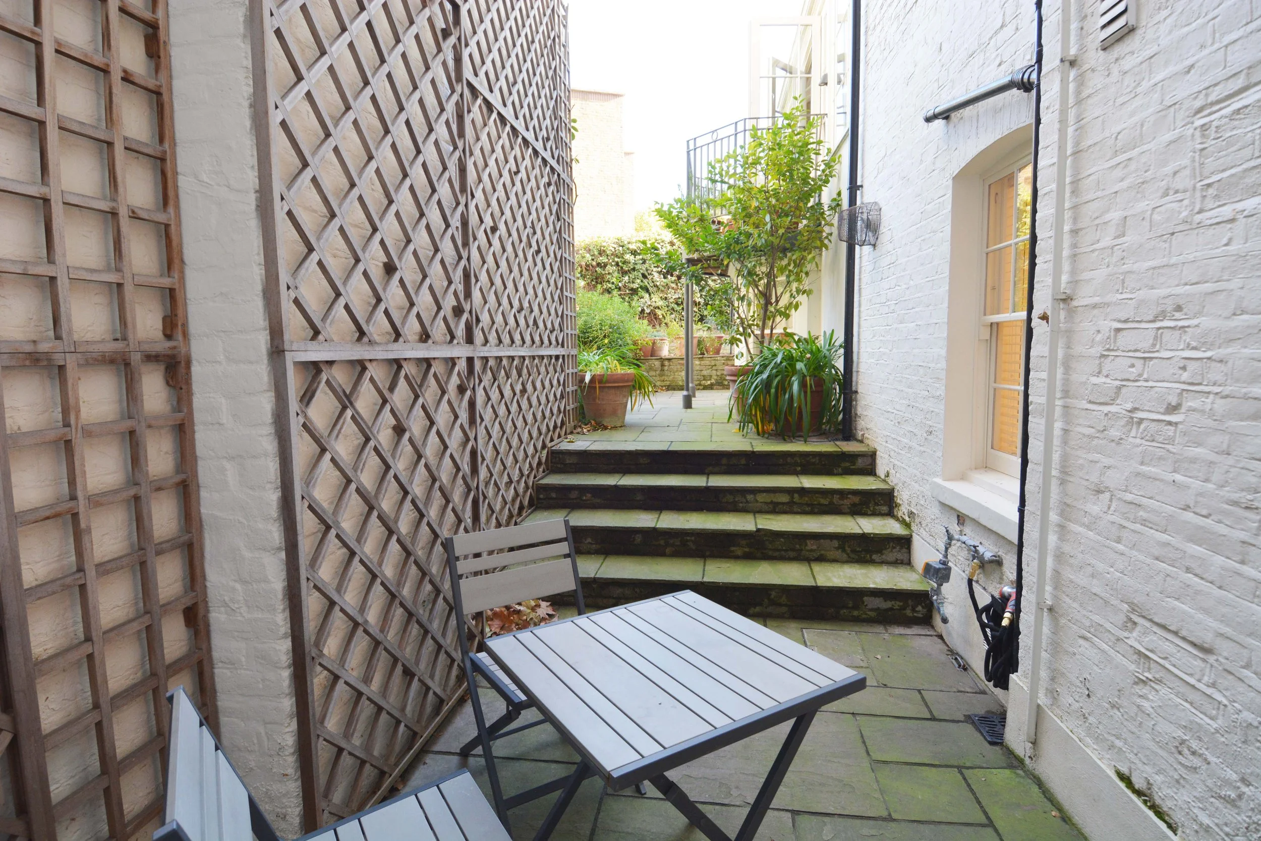 312 small garden 1.JPG