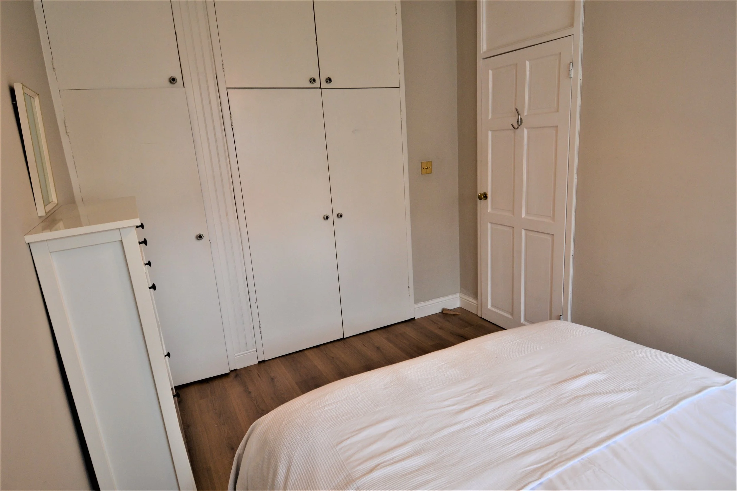 06 Bedroom 2.JPG