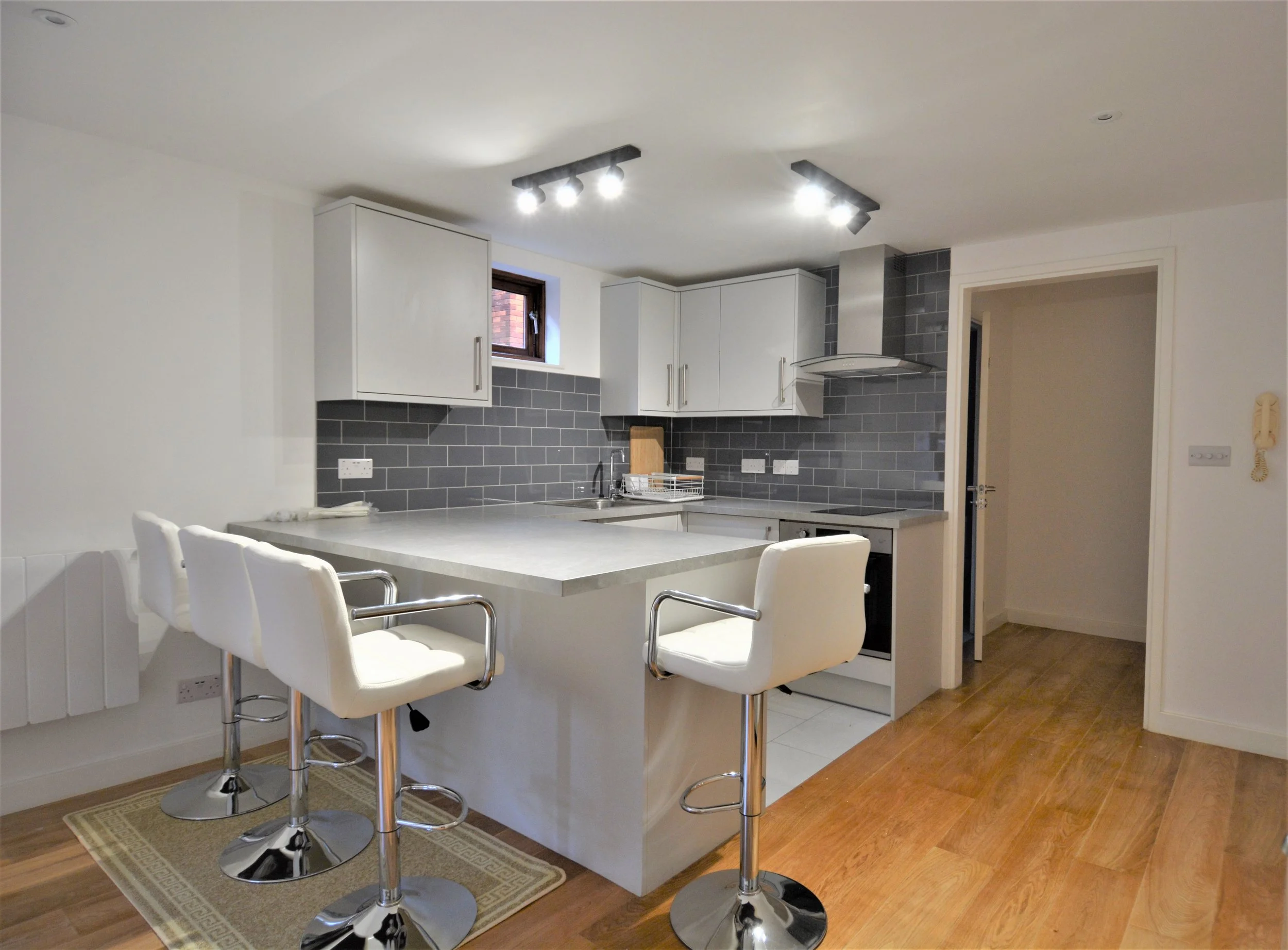 014 breakfast bar.JPG