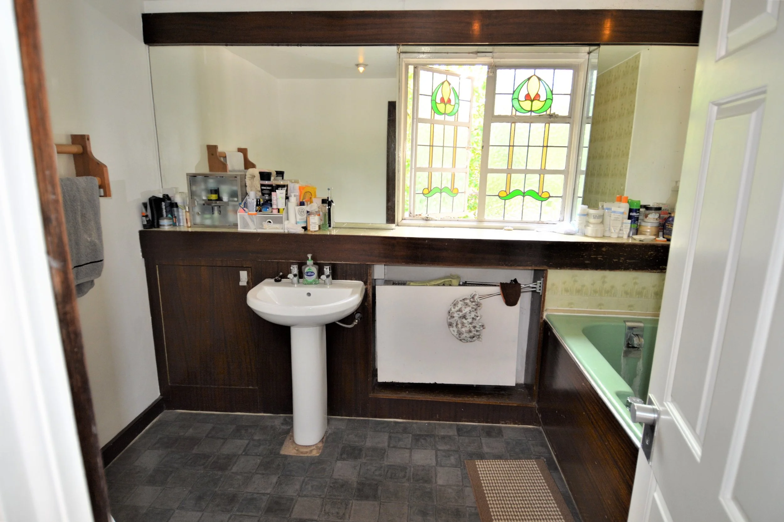Bathroom.JPG