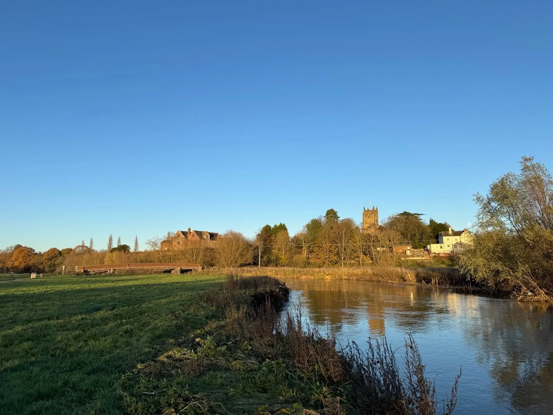We spent last week exploring the beautiful Kingsbury Water Park as part of our work supporting Hornbeck (formerly known as Landmark) with expert assistance on their Warwickshire Wayfinding Project.

Covering more than 600 acres with expansive lakes a