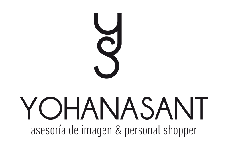 Logotipo que dice 'YOHANASANT asesoria de imagen & personal shopper' con un diseño de letras en negro y gris.