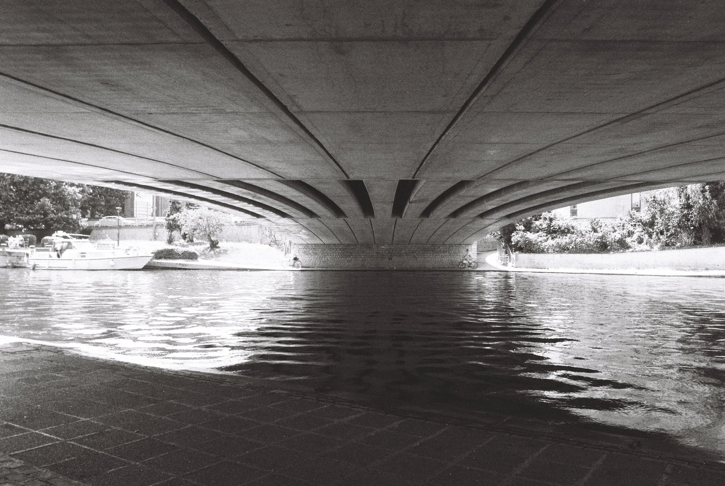 R1-00353-0033_034.jpg