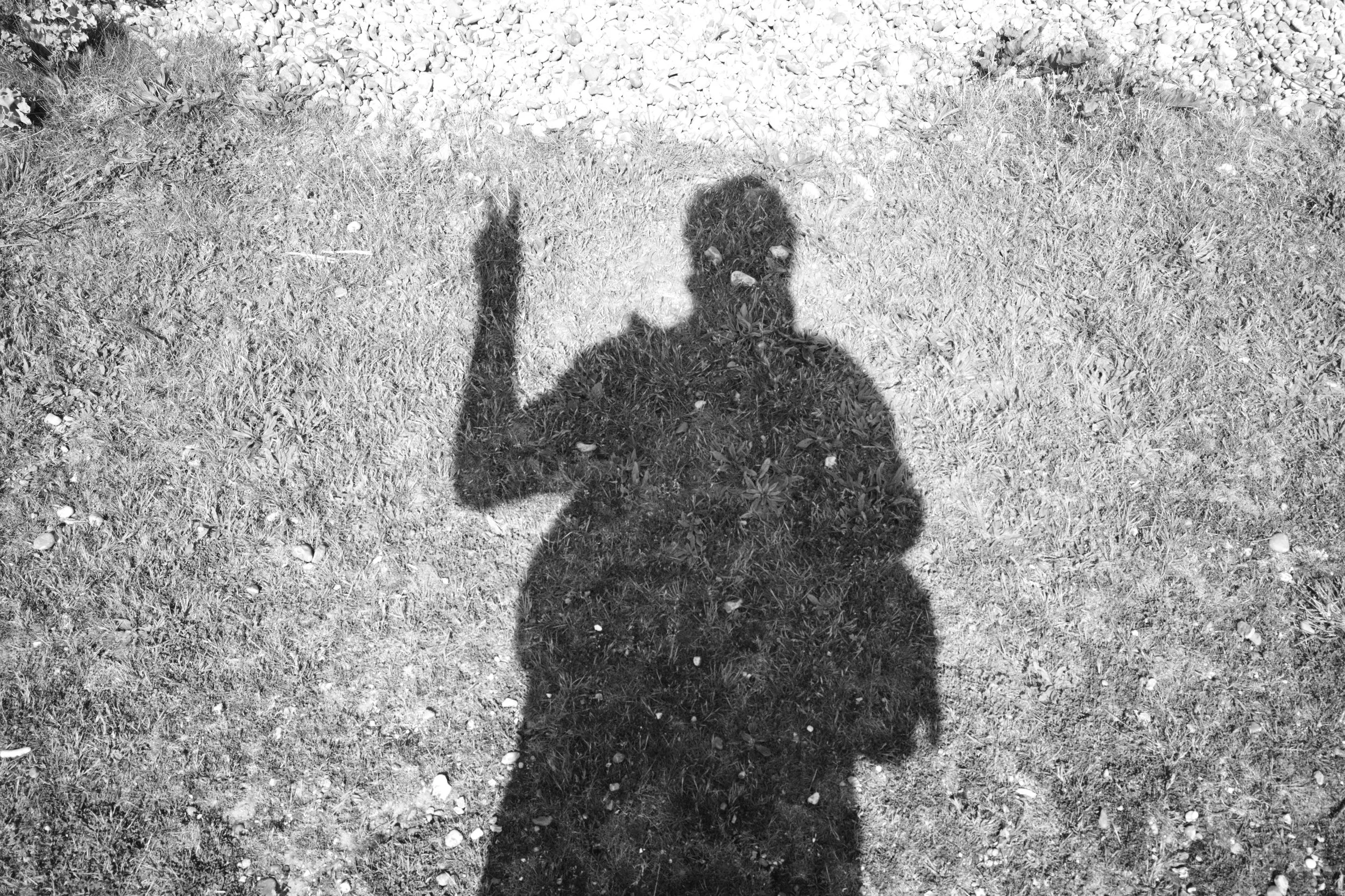 To see thyself and laugh