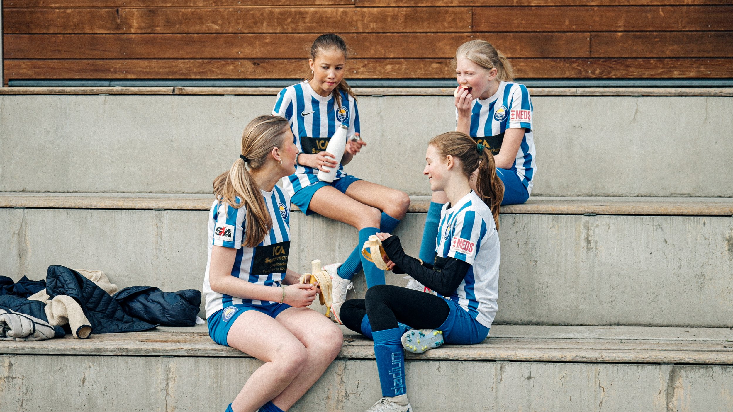 Fotboll framegrab-06.jpg
