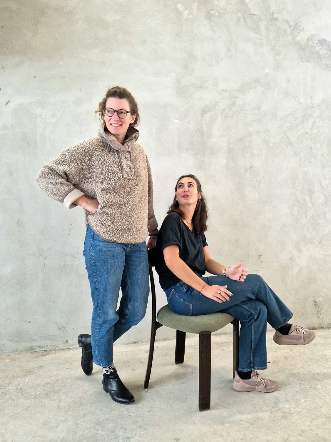 chaise au carré- nos résidents.jpeg