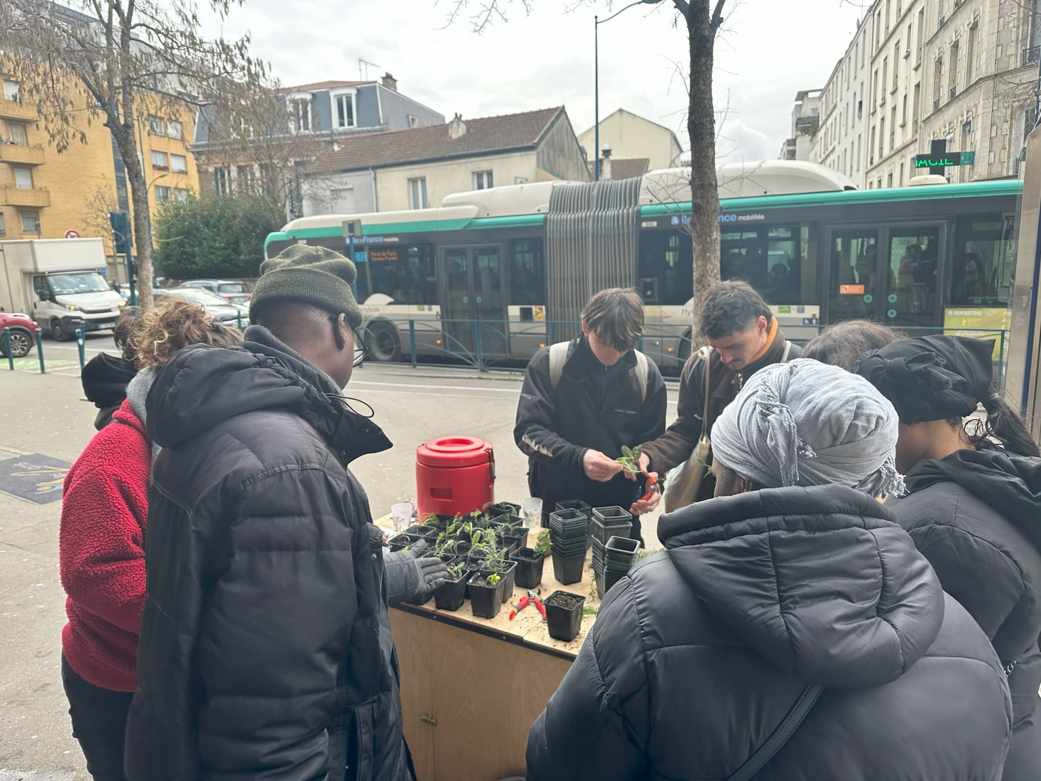 Pam-activité-rempotage.jpeg