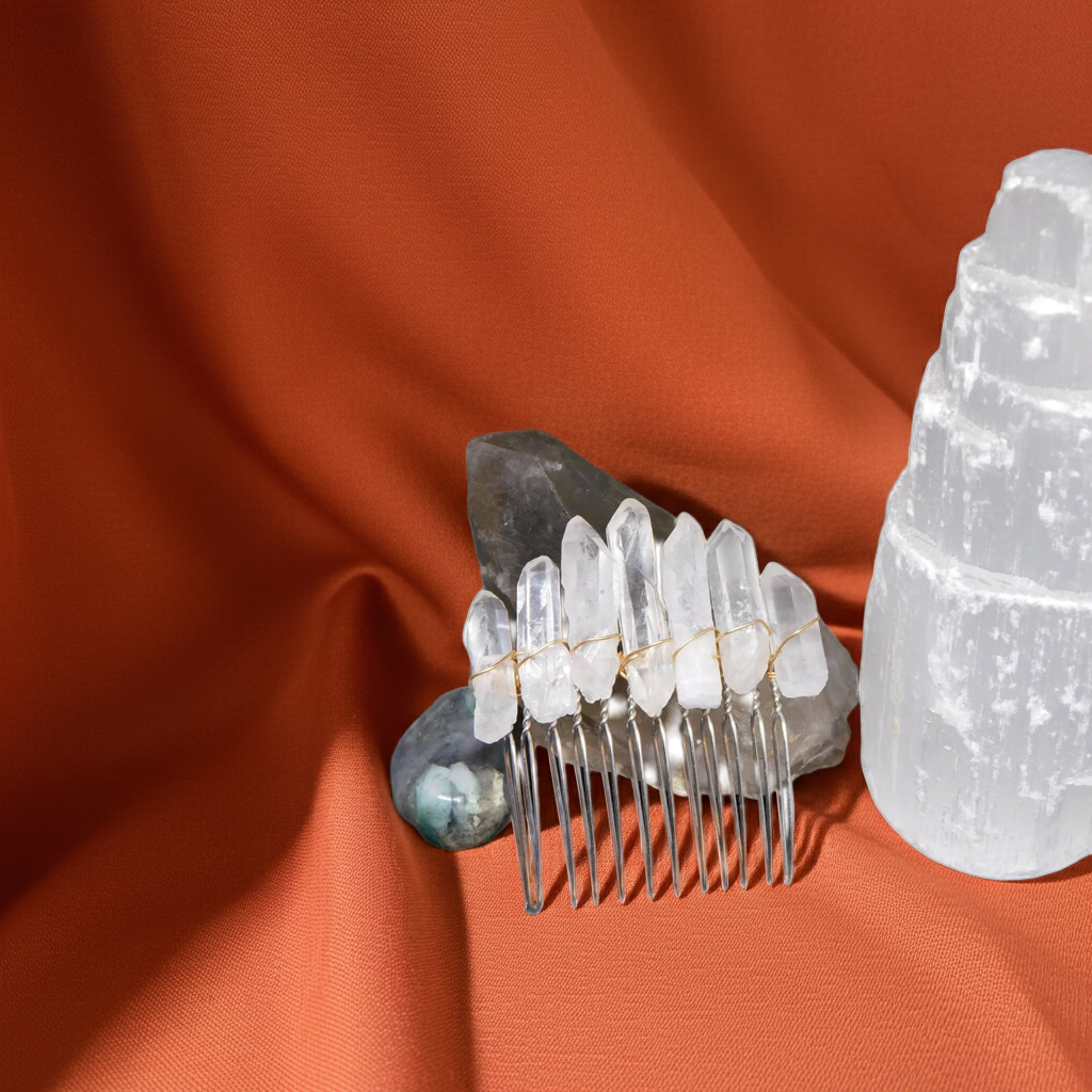Quartz-Hair-Comb---Silver-and-Gold---Crown-Chakra-—-The-Beauty-Way-edited_2.png