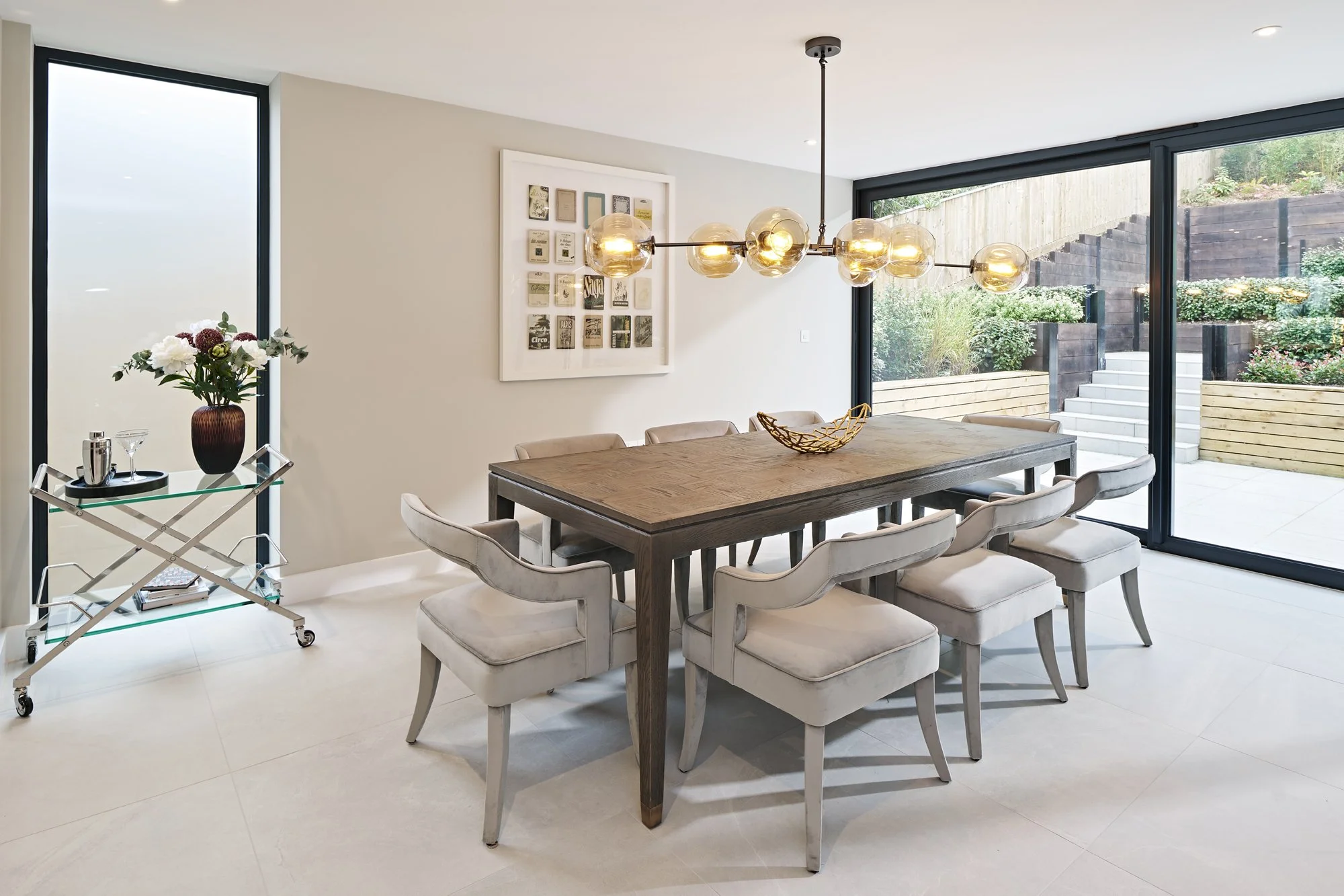 Kings Avenue - 007.jpg
