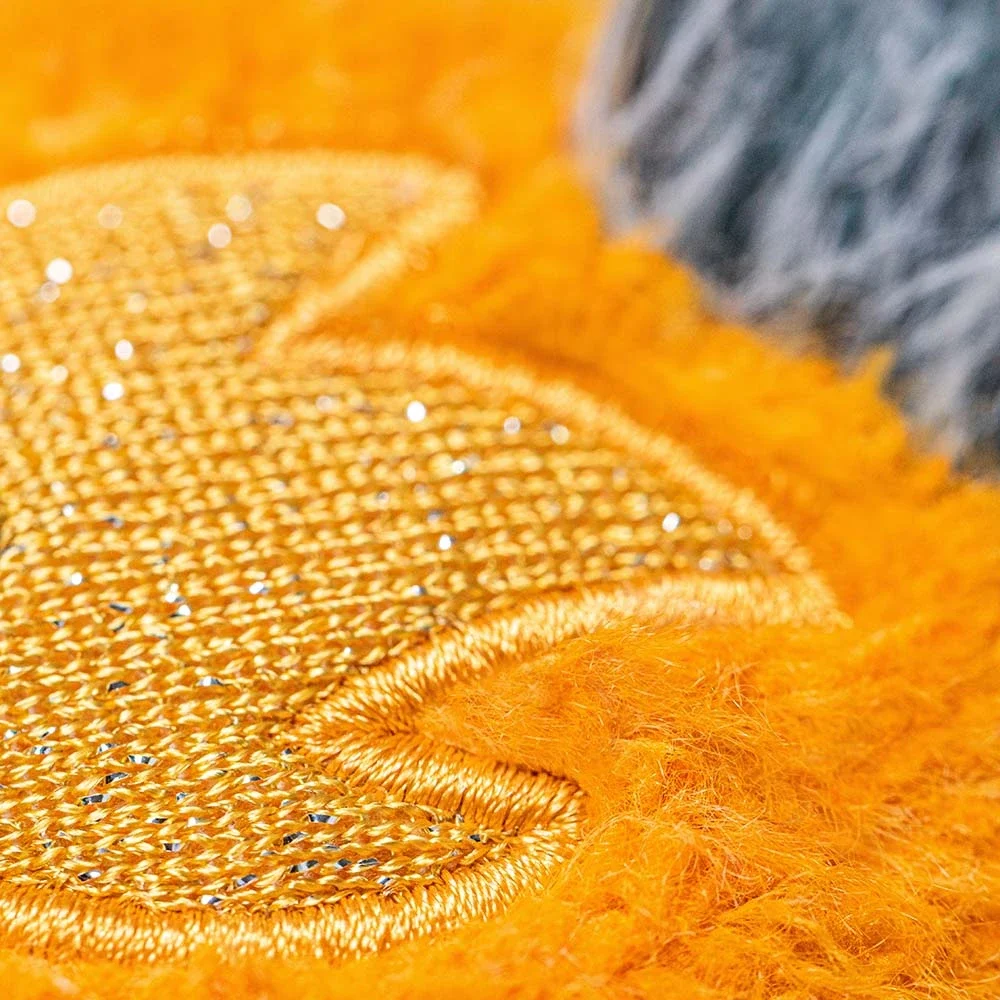 Amuseables Space Comet by Jellycat, Detail View.