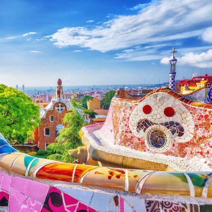 Dive into Summer in Barcelona, Spain! 🇪🇸🏖️ 

Immerse yourself in the vibrant energy of this coastal gem, where stunning architecture, delicious cuisine, and lively street life await. From exploring the iconic Sagrada Familia to soaking up the sun 