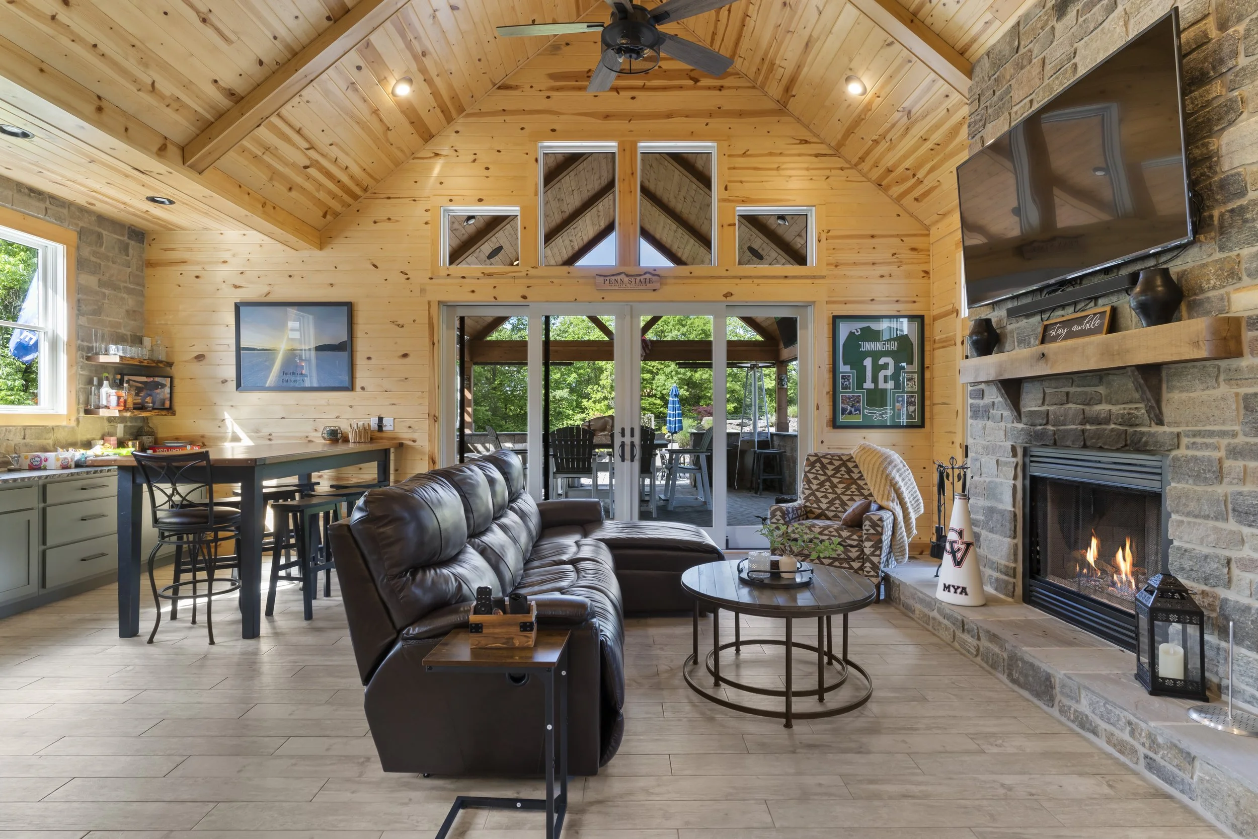 sun room .jpg