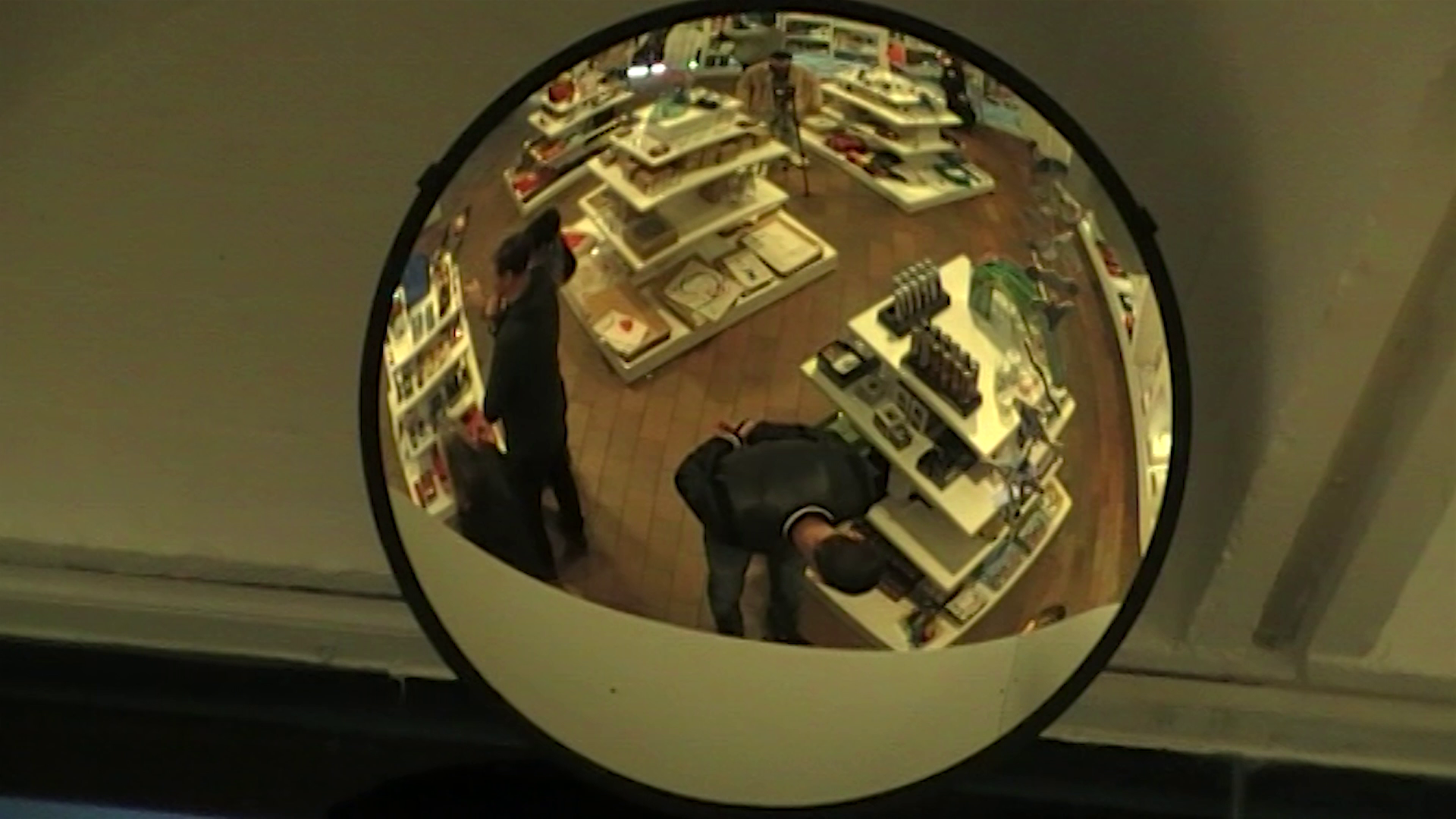 vlcsnap-2025-07-13-19h41m56s197.png