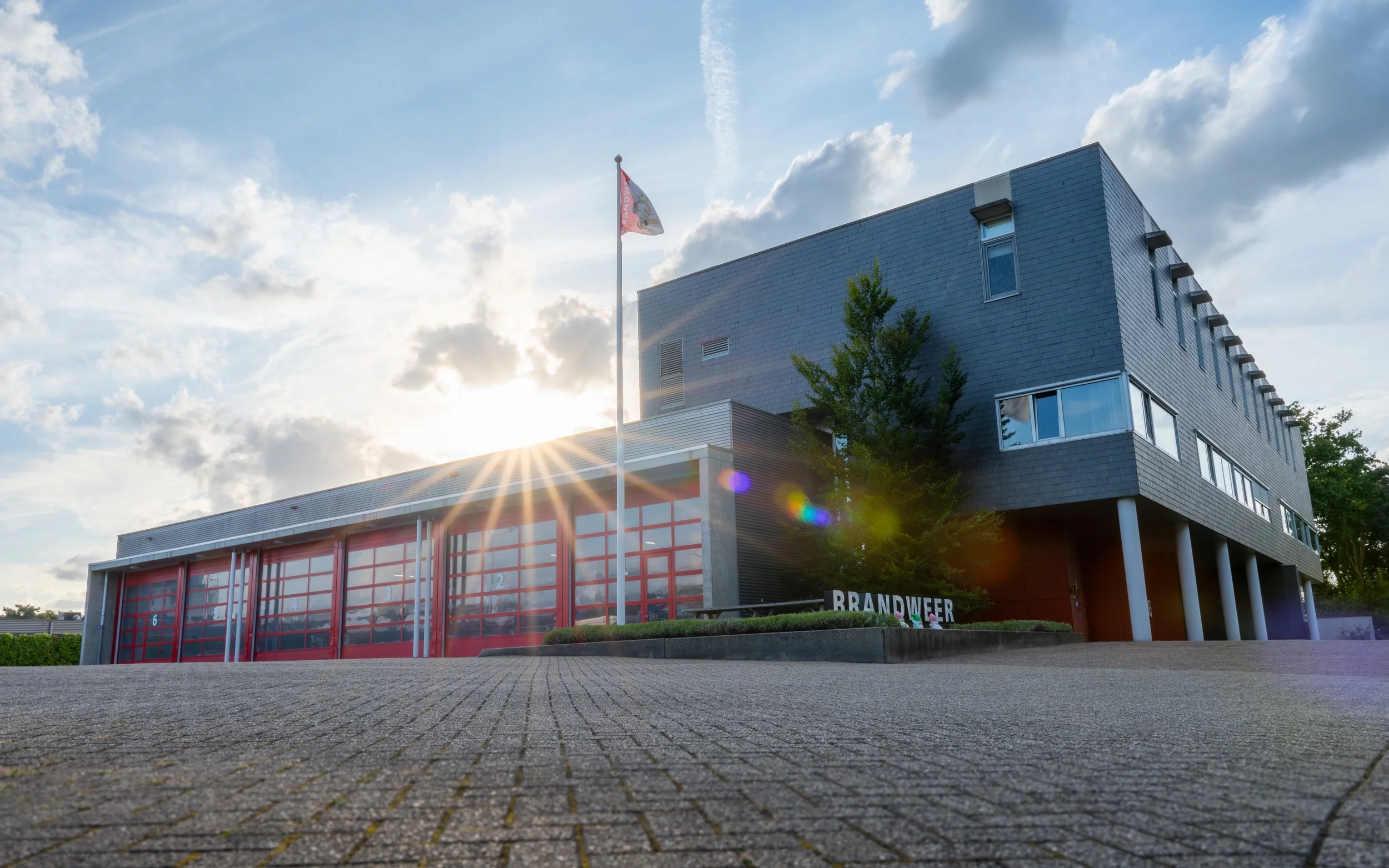 Post Vossenberg-1.jpg