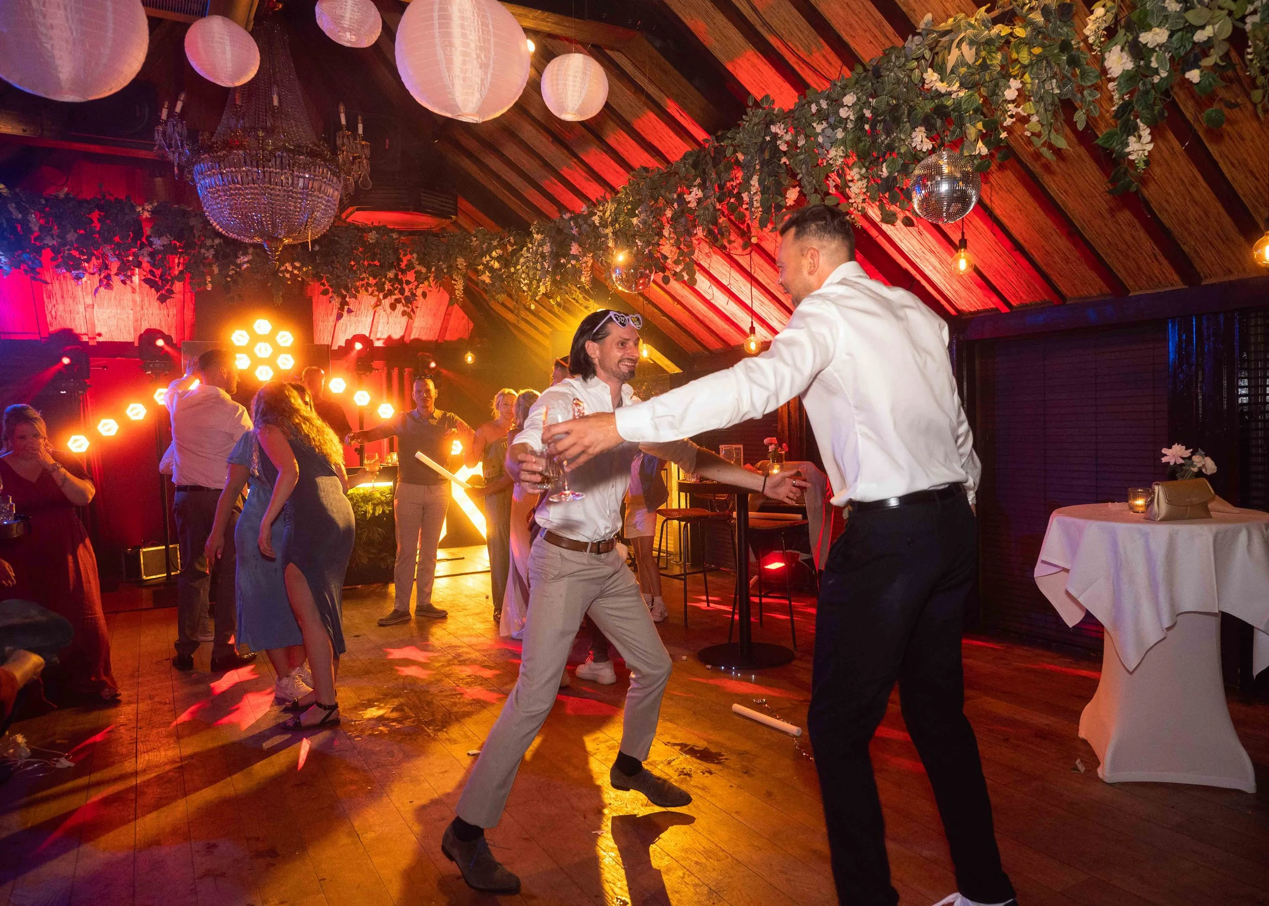 Trouwfotografie-Tilburg-trouwinspiratie-wijgaantrouwen-trouwfotograaf-4.jpg