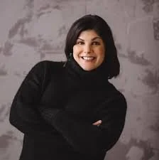 headshot of liz hosman