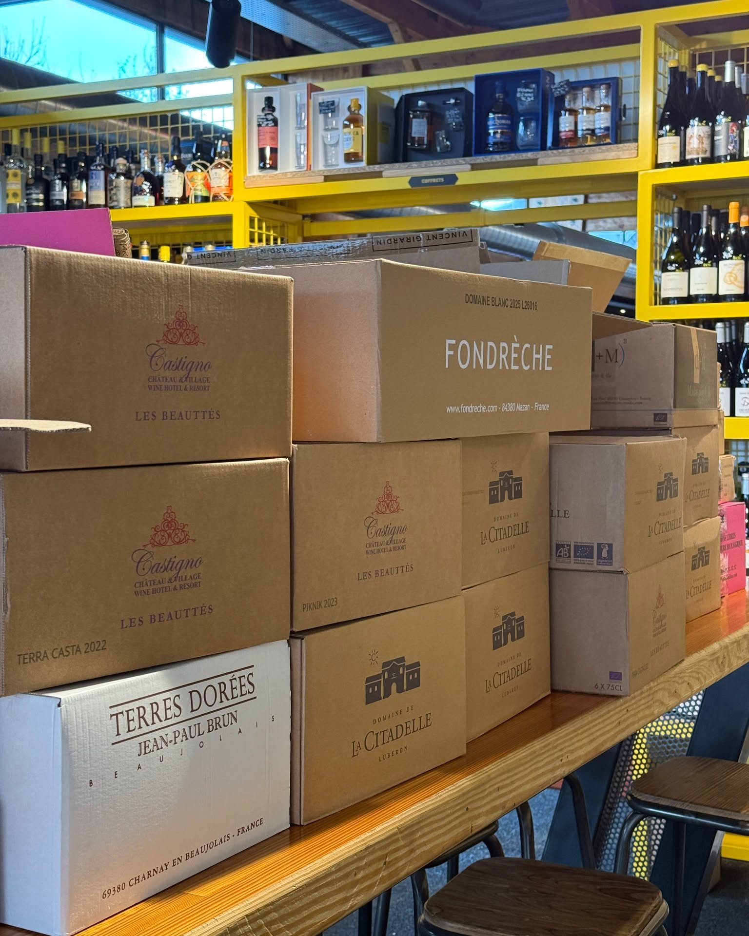 📦 R&eacute;assort de la semaine
De quoi remplir vos caves !
.
𝘓'𝘢𝘣𝘶𝘴 𝘥'𝘢𝘭𝘤𝘰𝘰𝘭 𝘦𝘴𝘵 𝘥𝘢𝘯𝘨𝘦𝘳𝘦𝘶𝘹 𝘱𝘰𝘶𝘳 𝘭𝘢 𝘴𝘢𝘯𝘵&eacute;, &agrave; 𝘤𝘰𝘯𝘴𝘰𝘮𝘮𝘦𝘳 𝘢𝘷𝘦𝘤 𝘮𝘰𝘥&eacute;𝘳𝘢𝘵𝘪𝘰𝘯
#musette #oenologie #vin #cave #saint