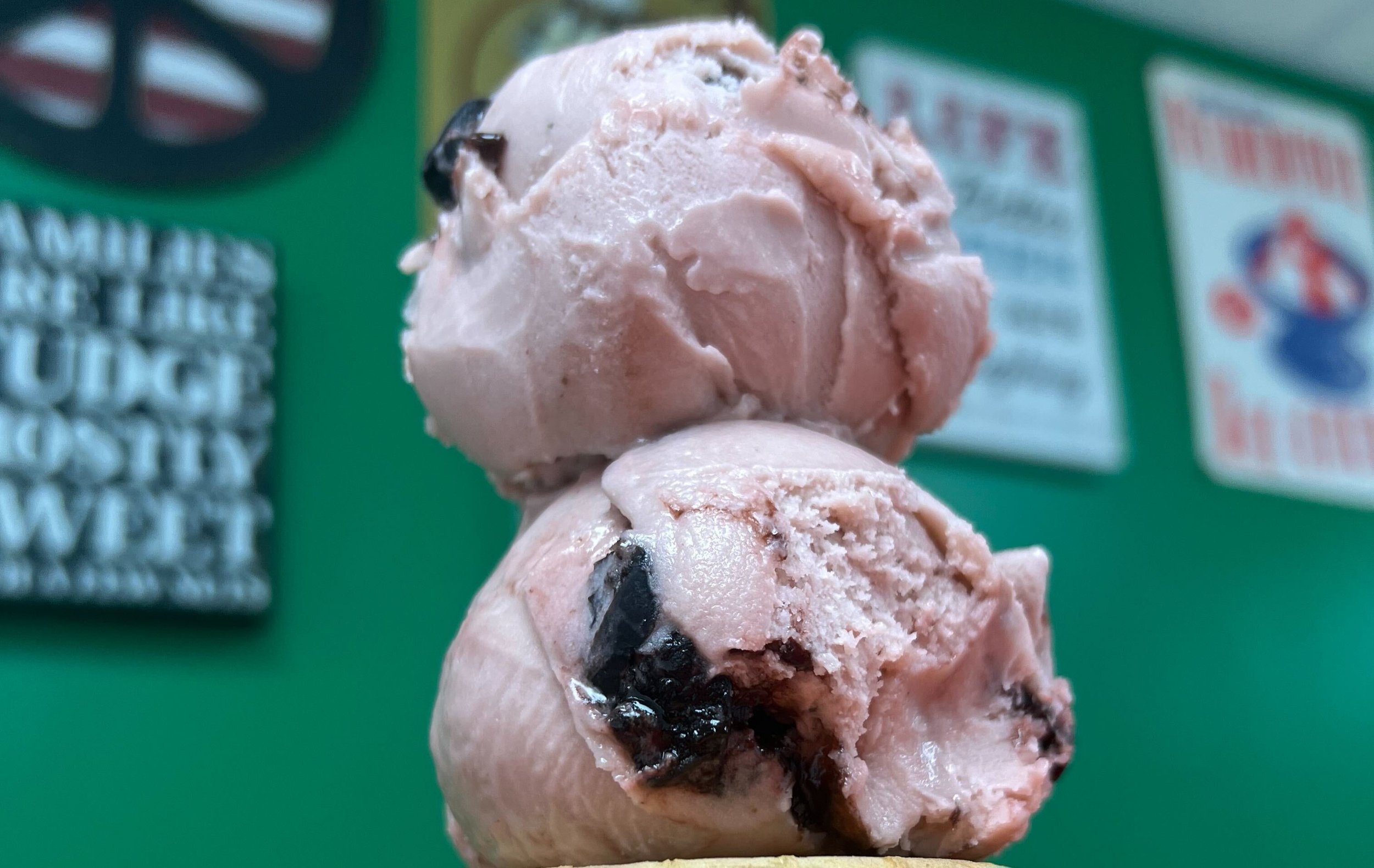 DF Bing Cherry Almond