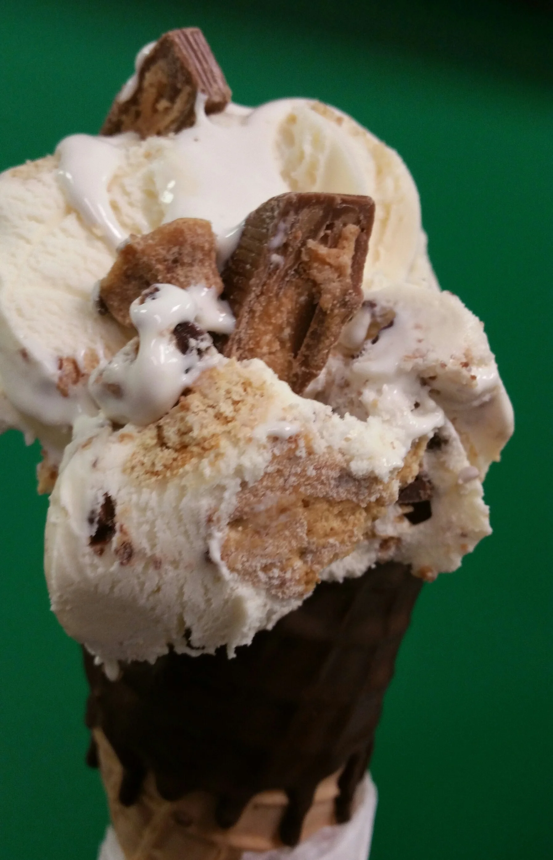 Peanut Butter Cup S'mores ice cream
