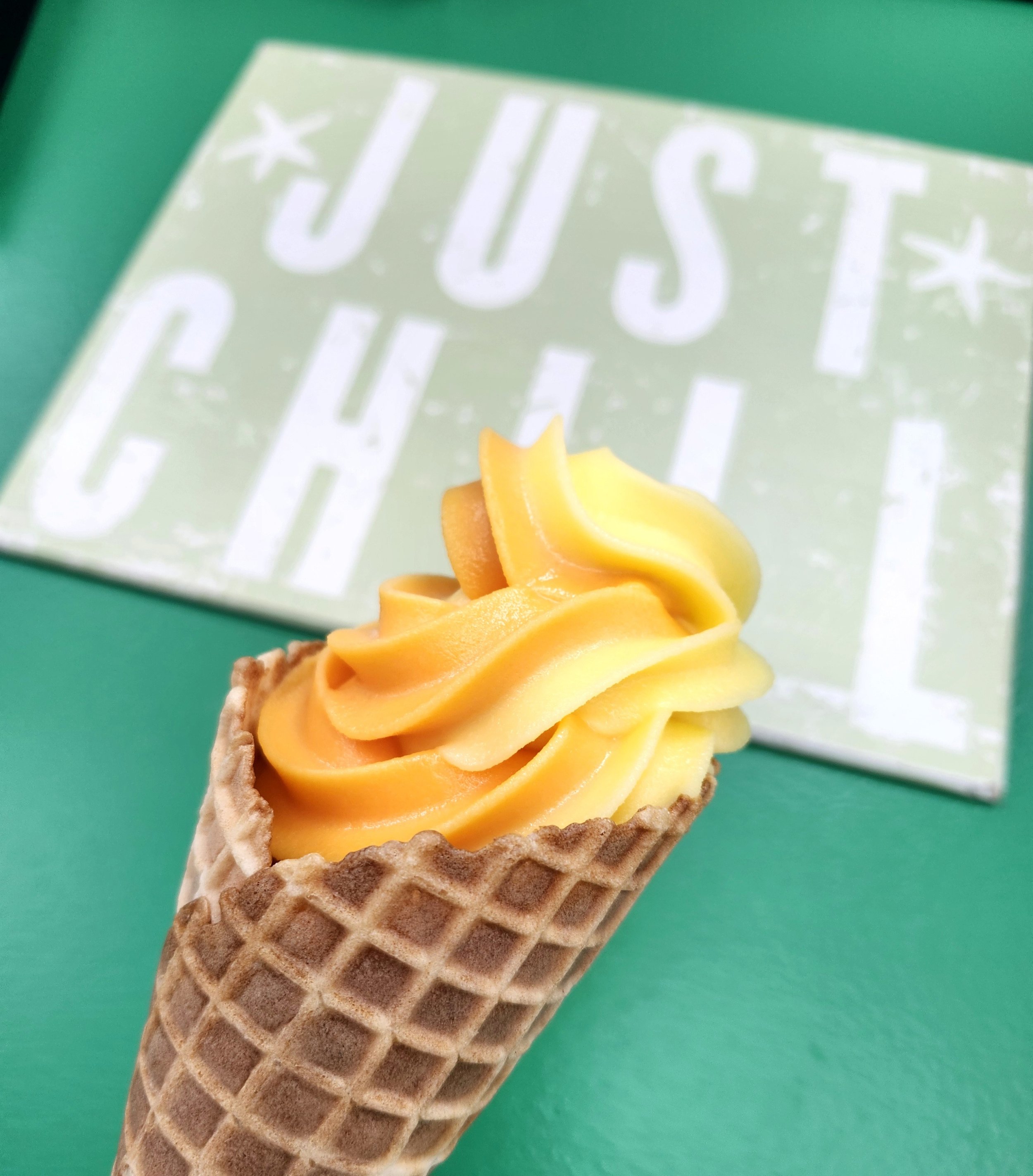 Dole Orange Pineapple Twist.jpg