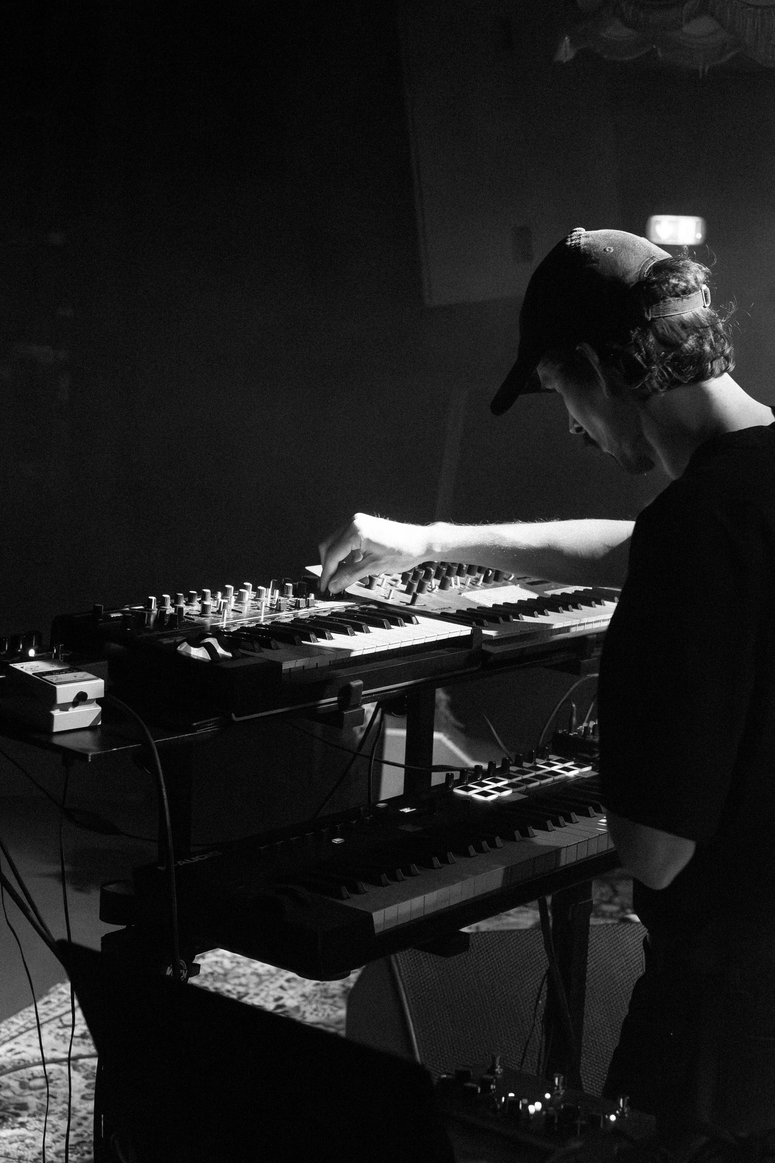 bedroom_day2 (97).jpg