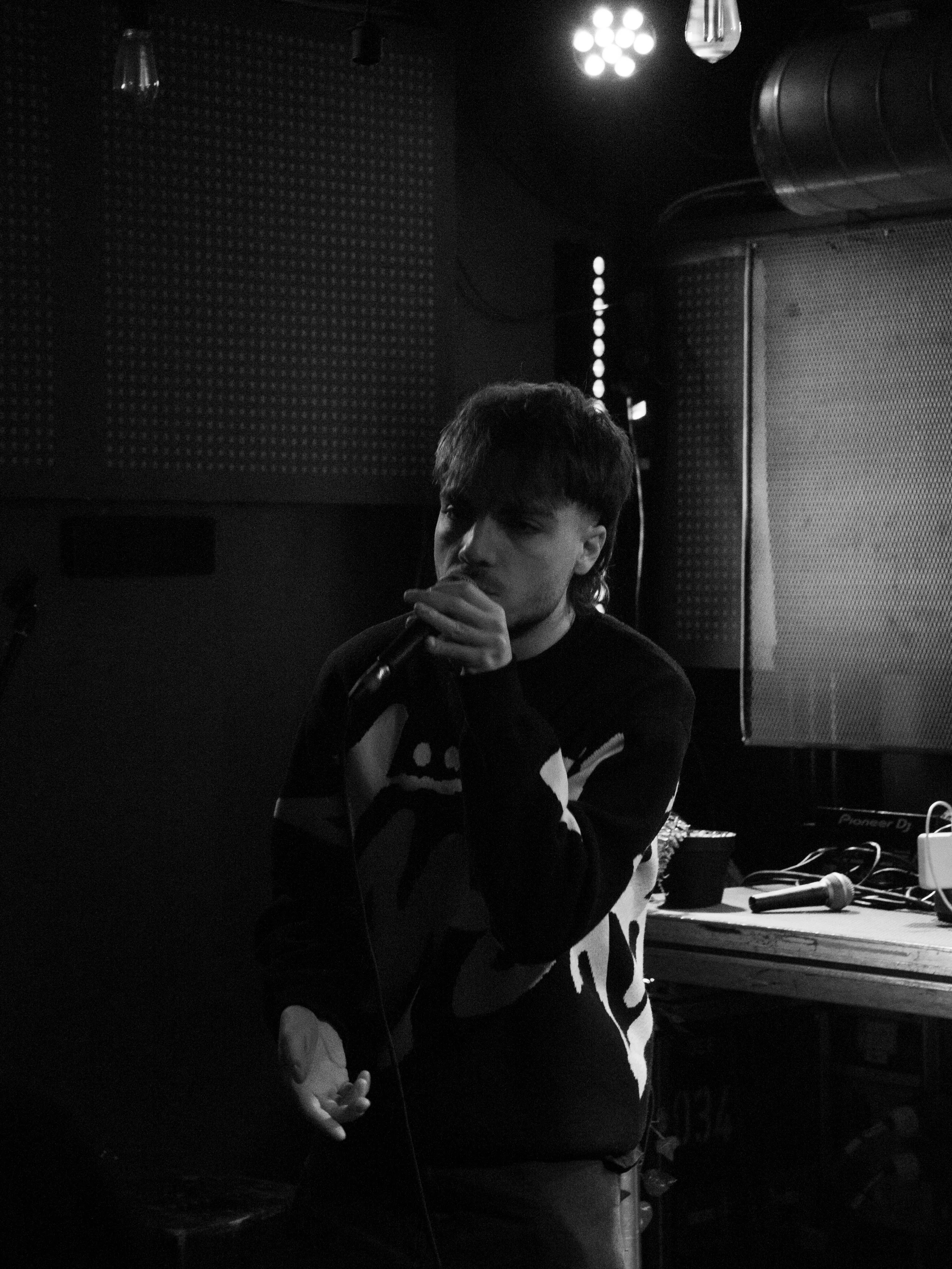 bedroom_day3 (30).jpg