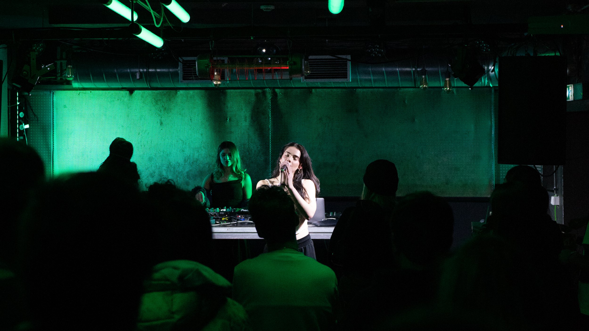 bedroom_day3 (59).jpg