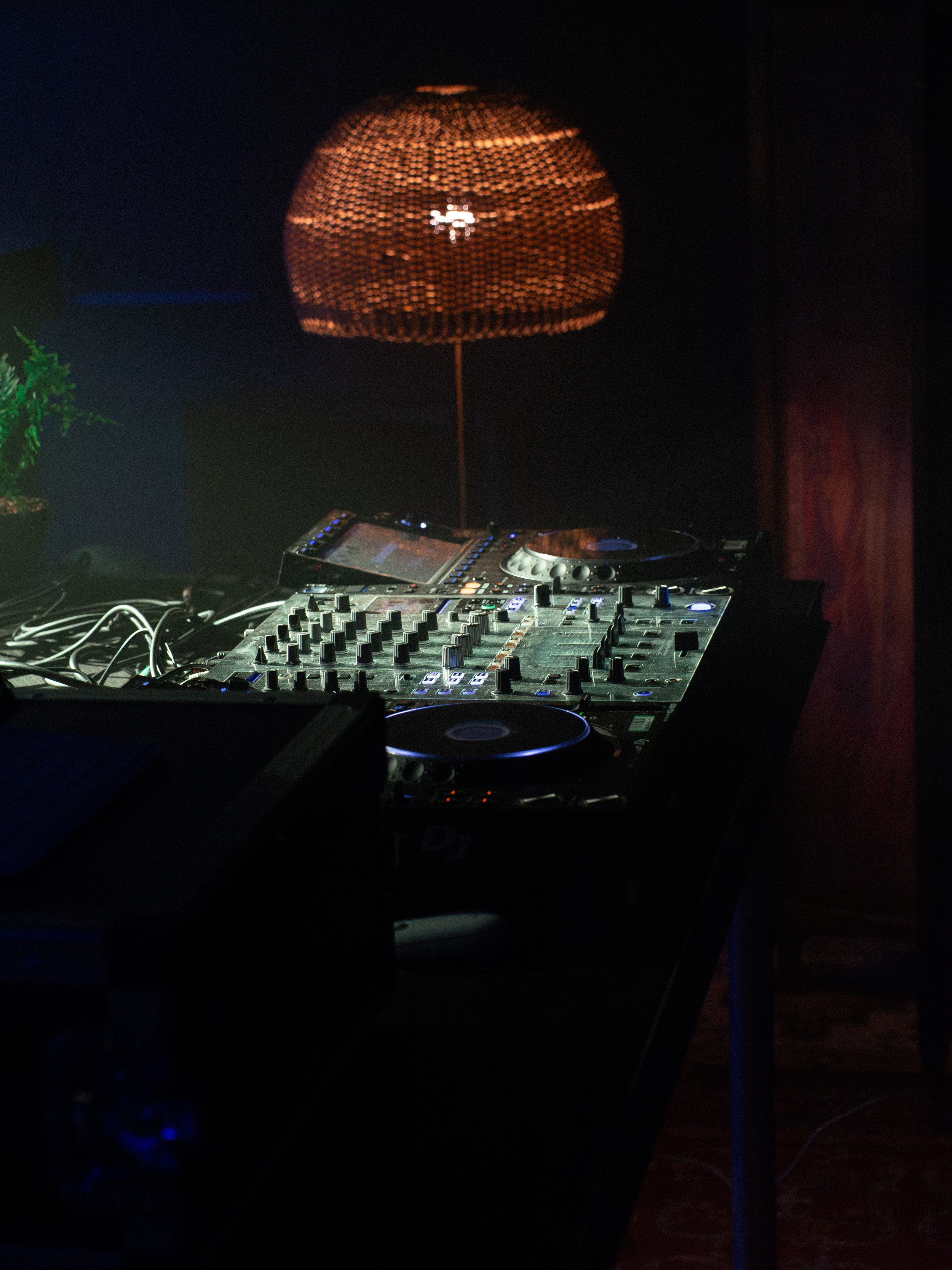 bedroom_day1 (100).jpg