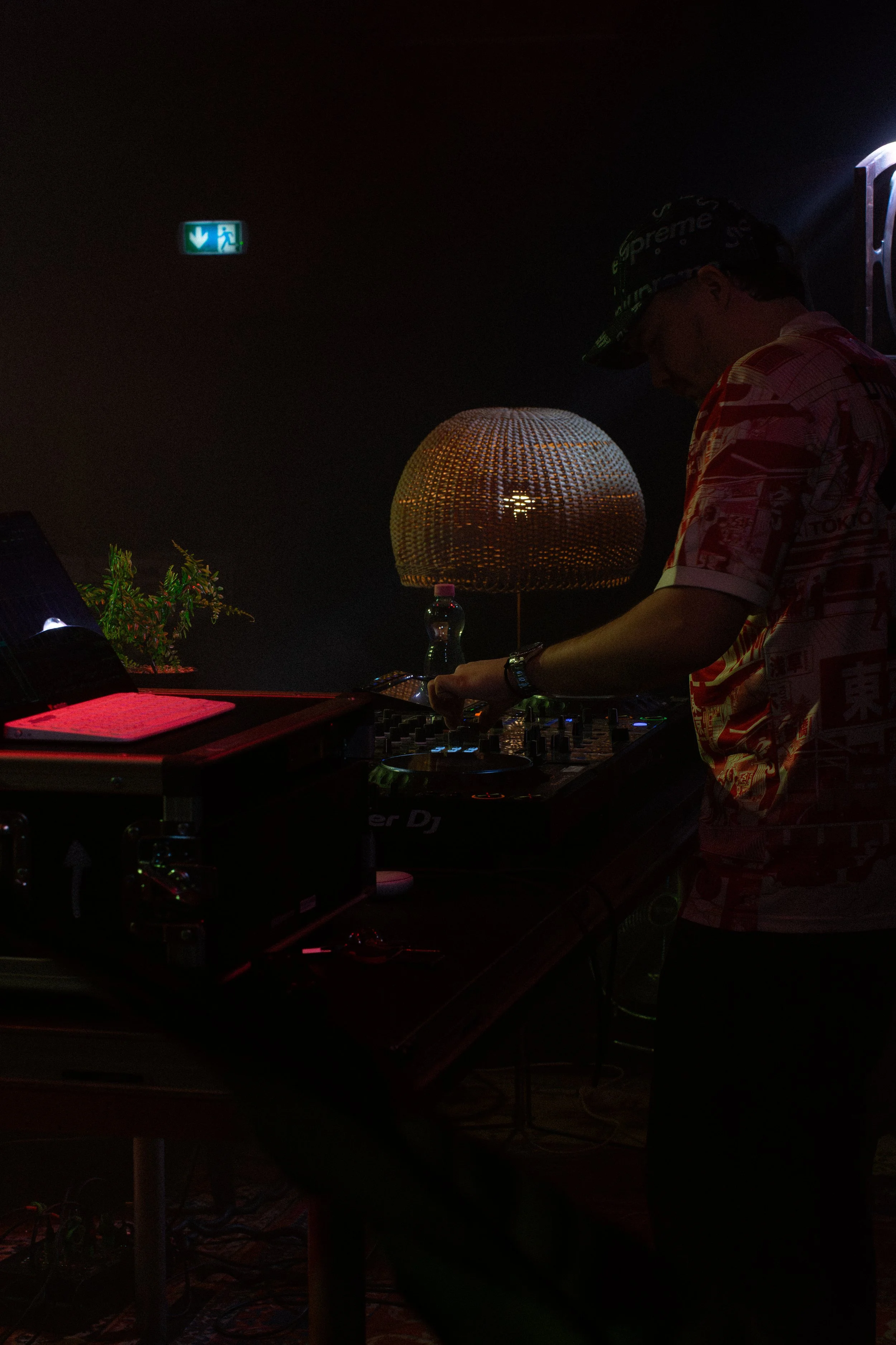 bedroom_day1 (45).jpg