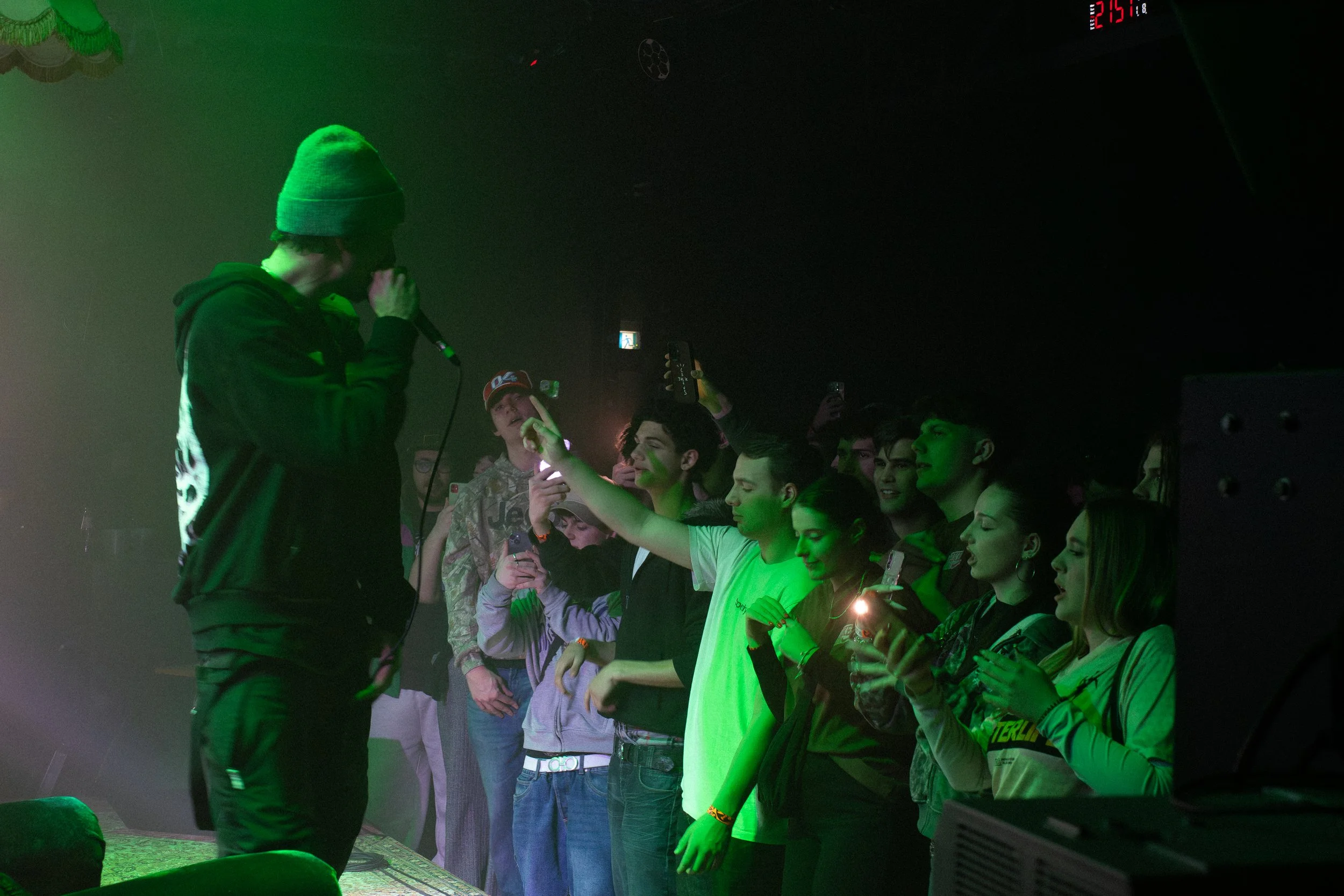 bedroom_day1 (87).jpg