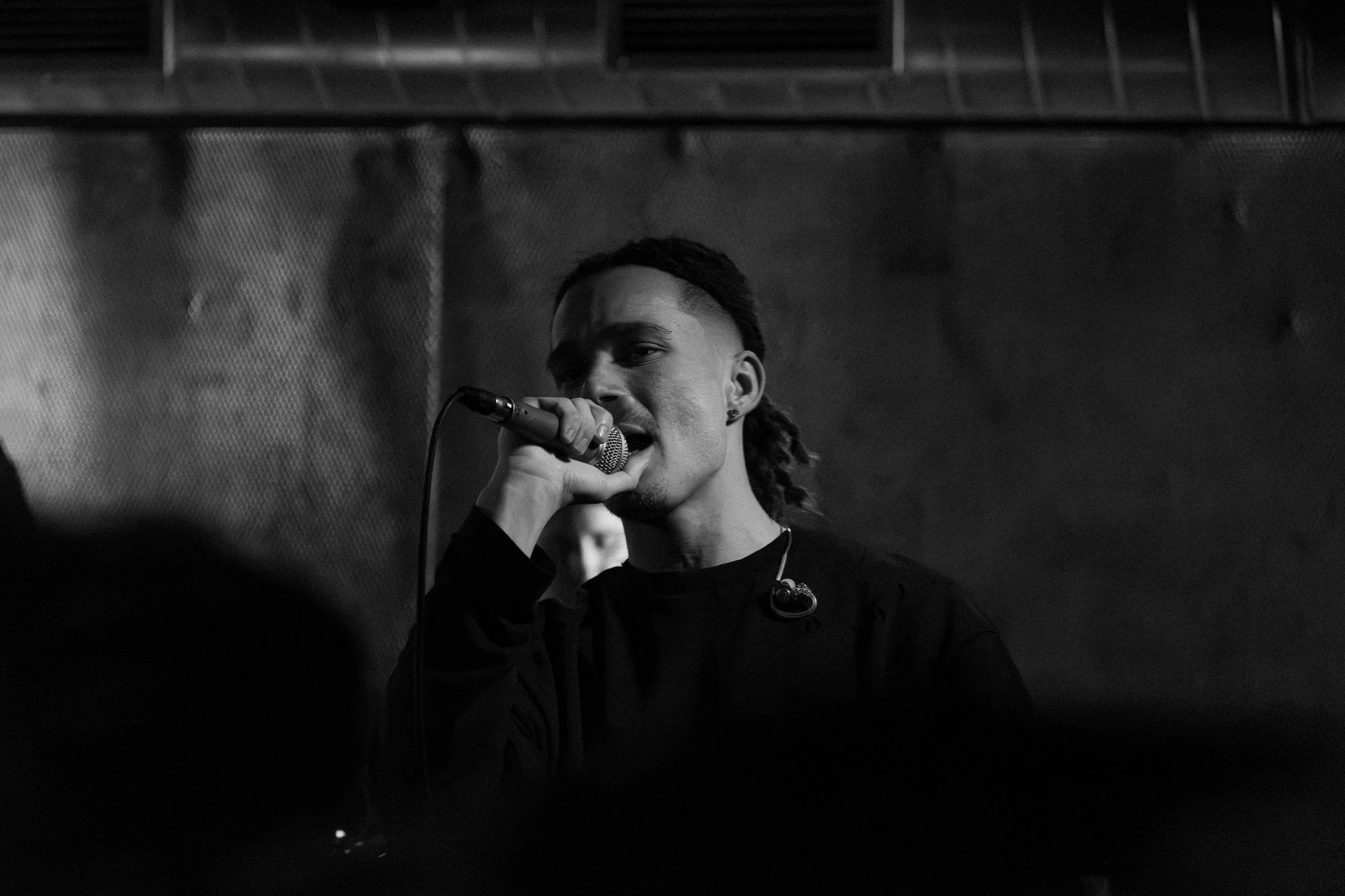 bedroom_day1 (54).jpg