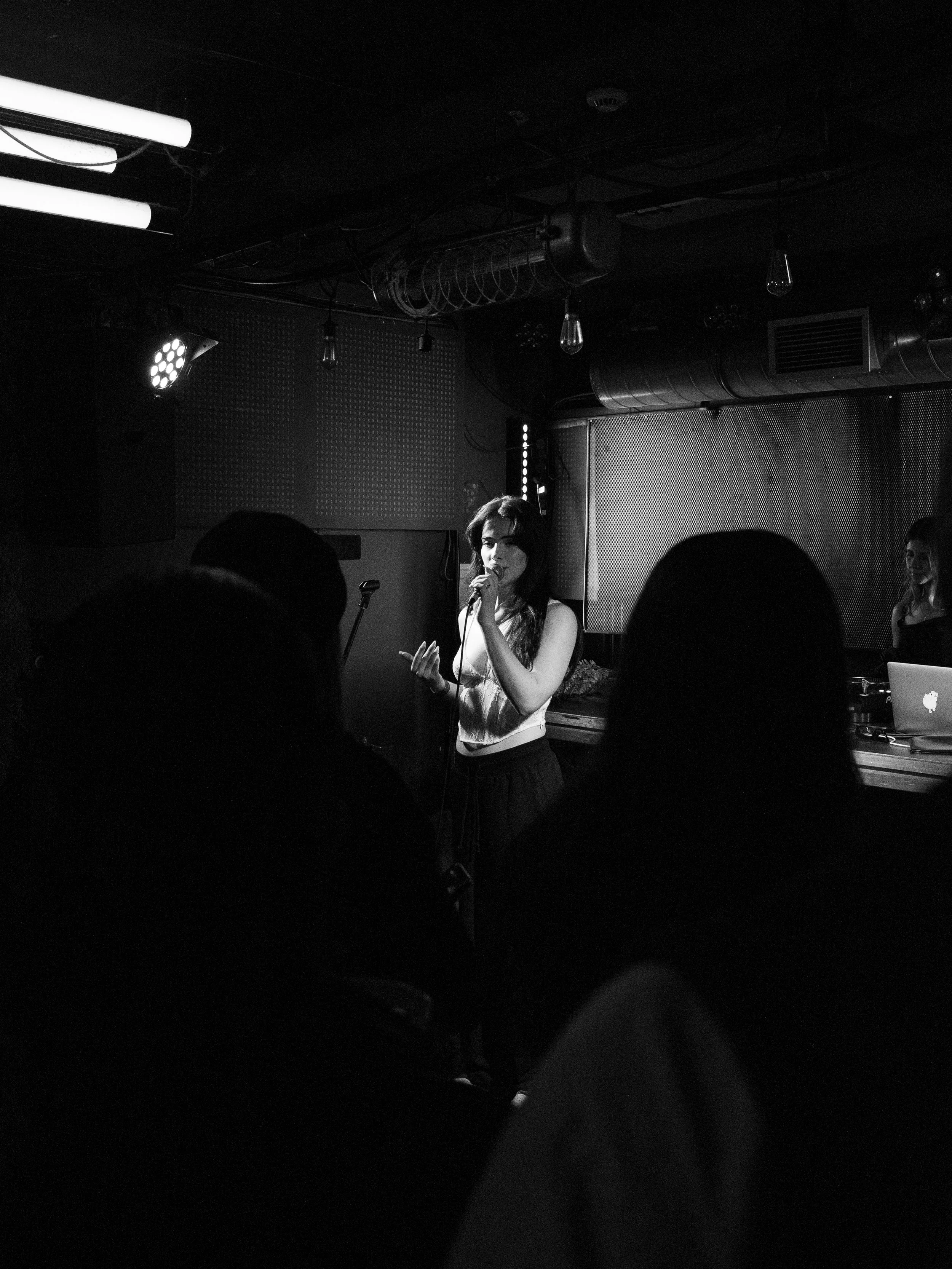 bedroom_day3 (58).jpg