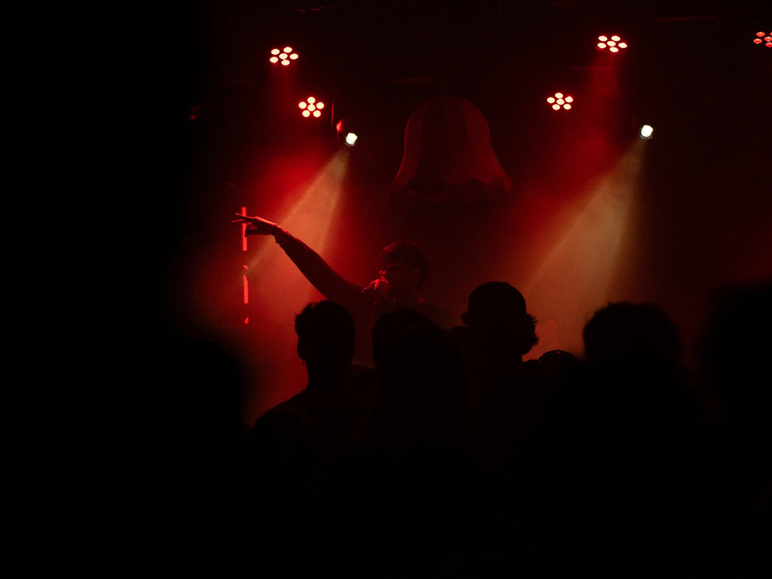 bedroom_day1 (37).jpg