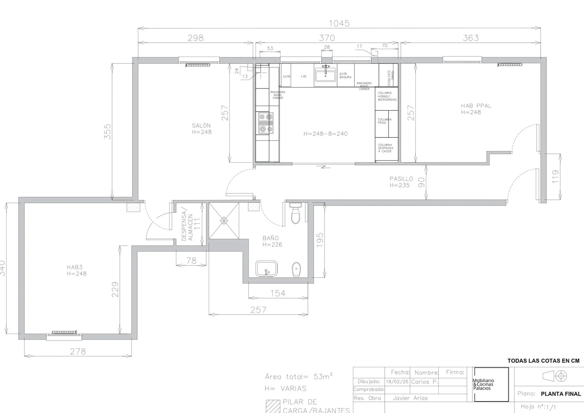 Plano arquitectónico de un departamento con varias habitaciones y áreas comunes, incluyendo cocina, baño y pasillo.