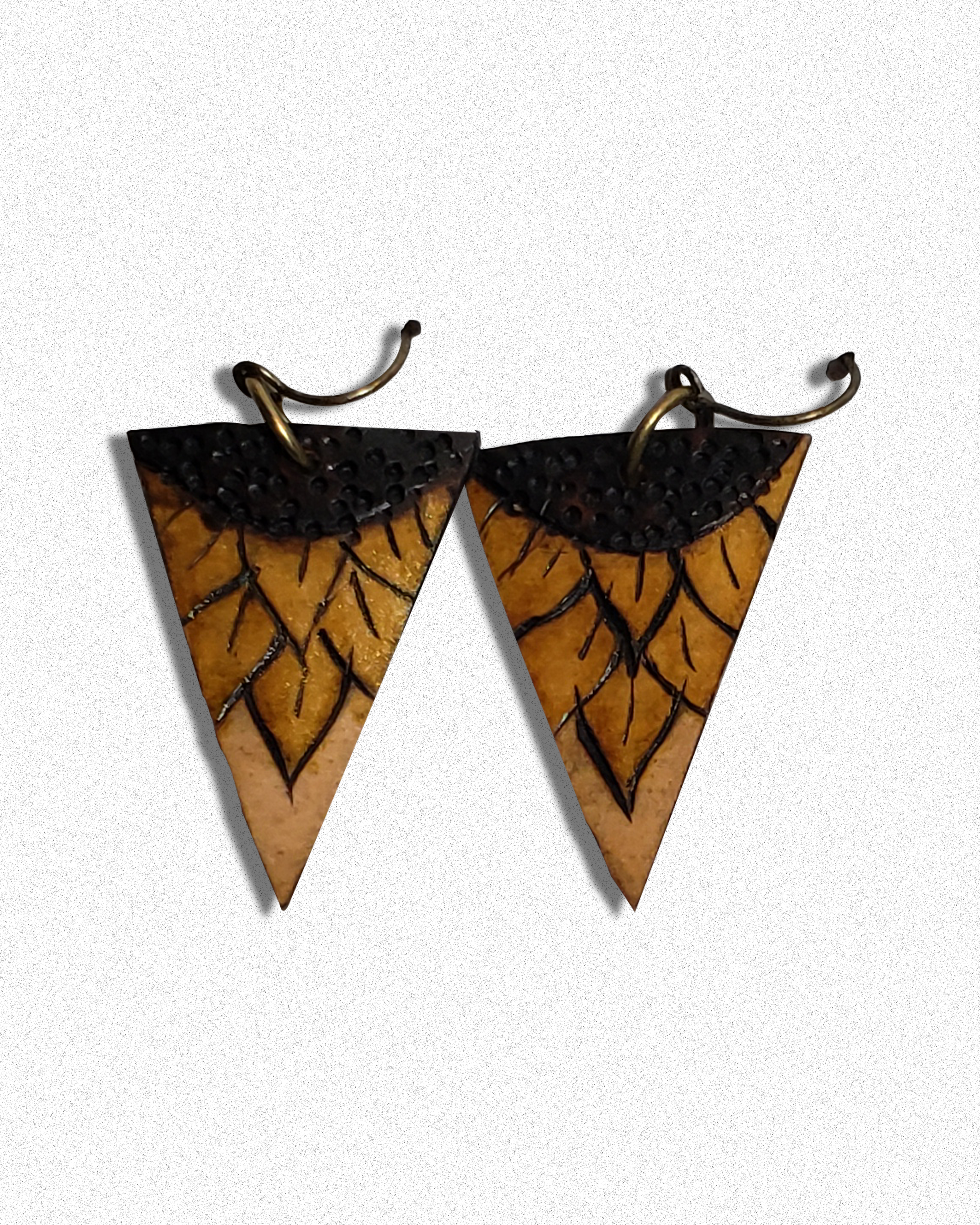 Sunflower earrings.png