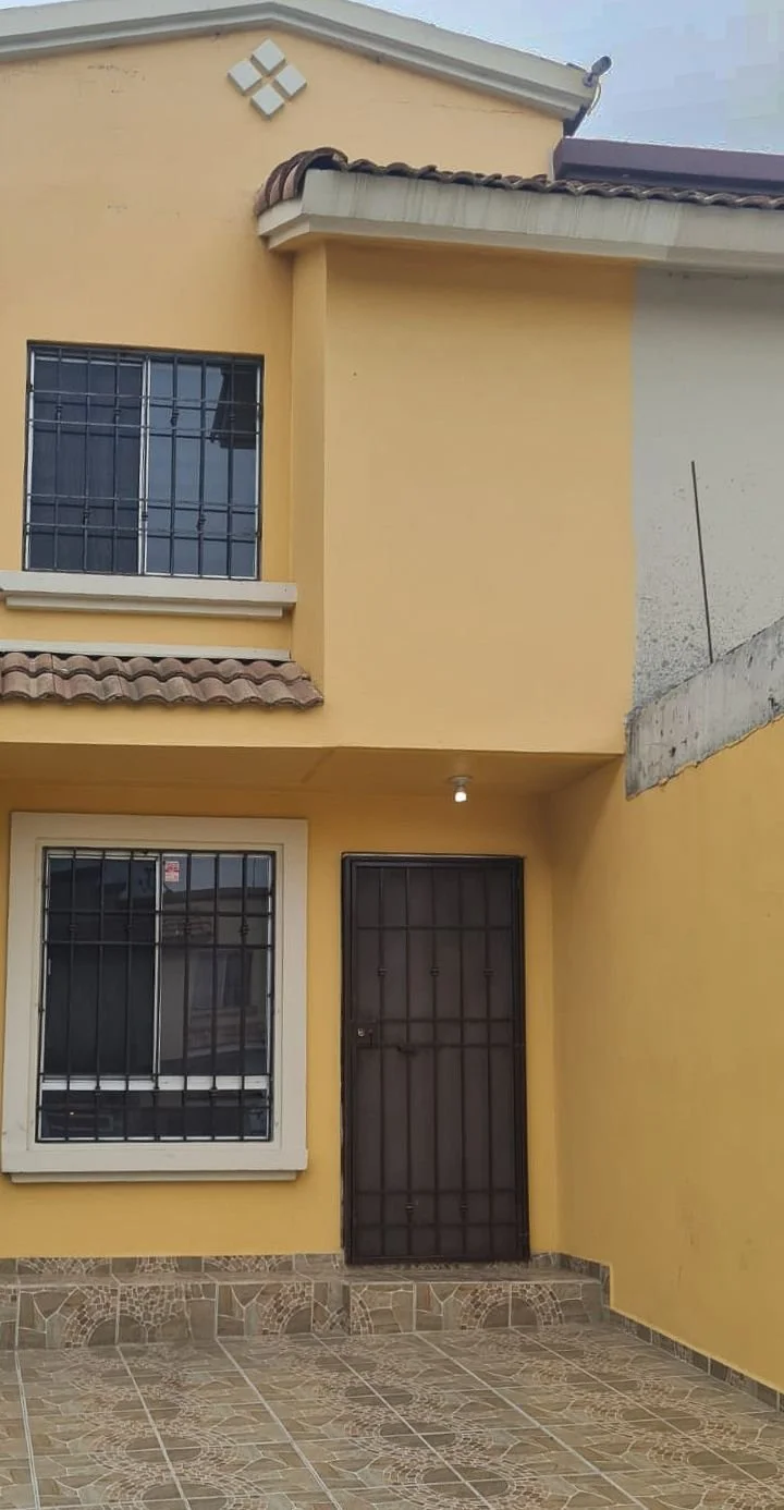 Casa en Renta – Privada Magnolia, Santa Fe, Tijuana