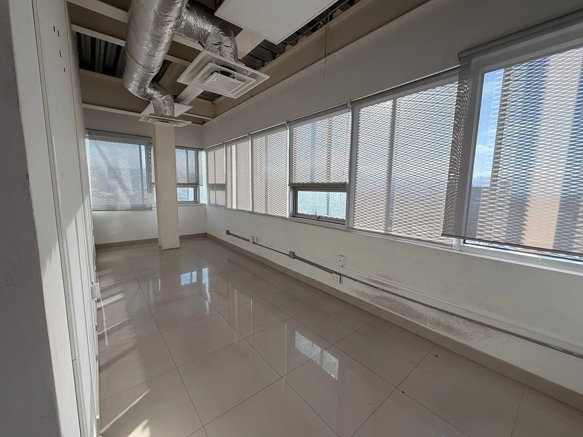 Oficina Comercial | Torre Península | Piso 12 | 159 m²