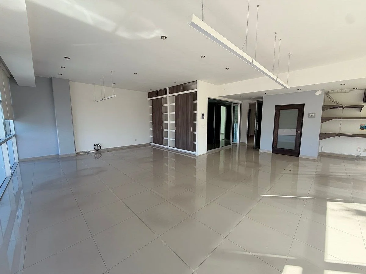 Oficina en renta Torre Zentrum | 140 m²