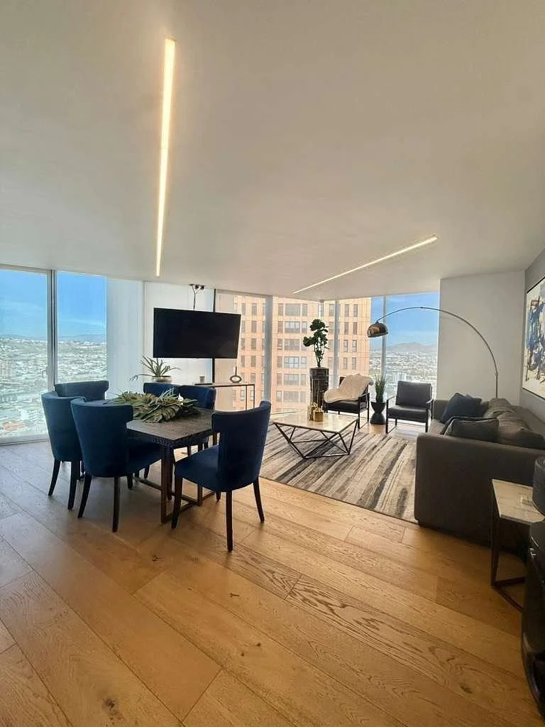 Penthouse Deluxe ADAMANT Galerías