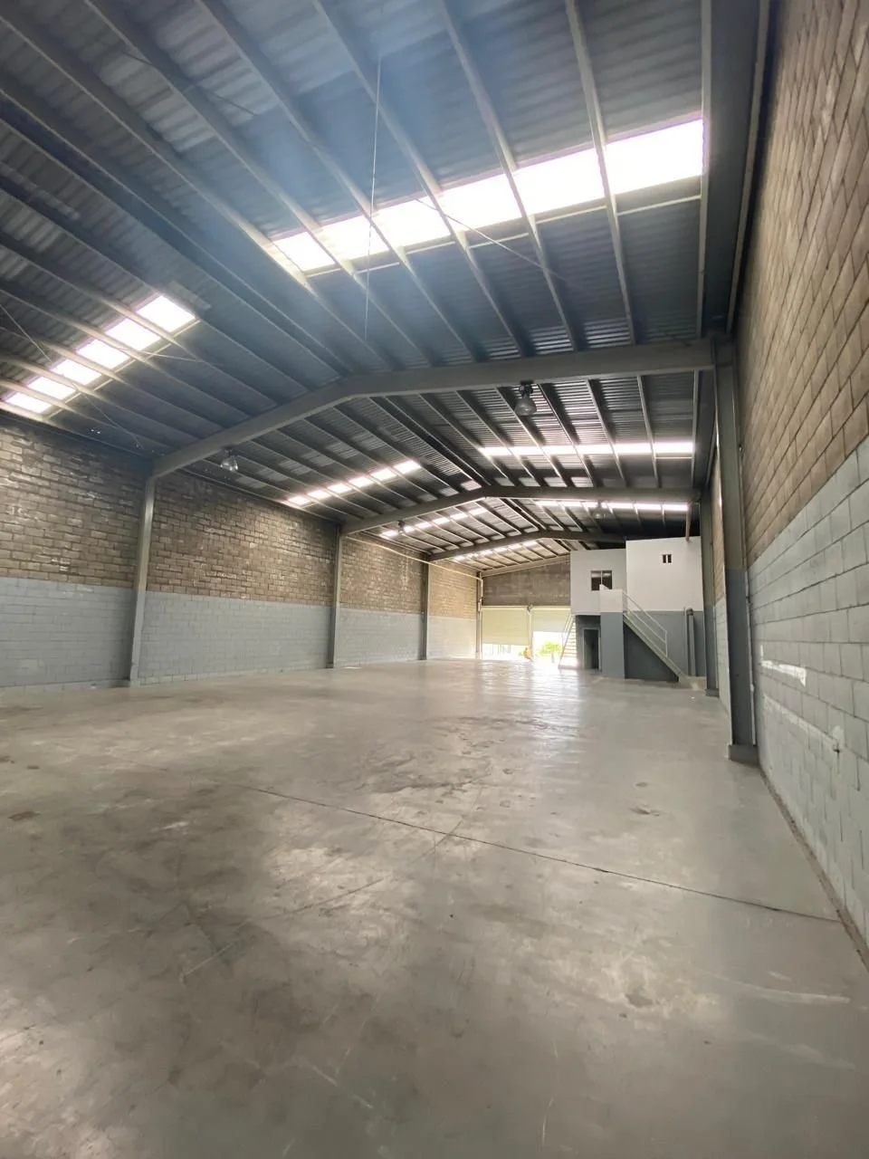 Bodega en renta, Otay Aeropuerto