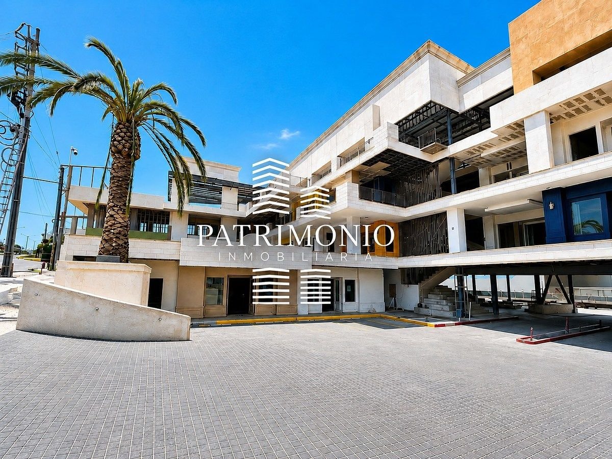 Local comercial en renta Plaza Atrium, Blvd. Casablanca