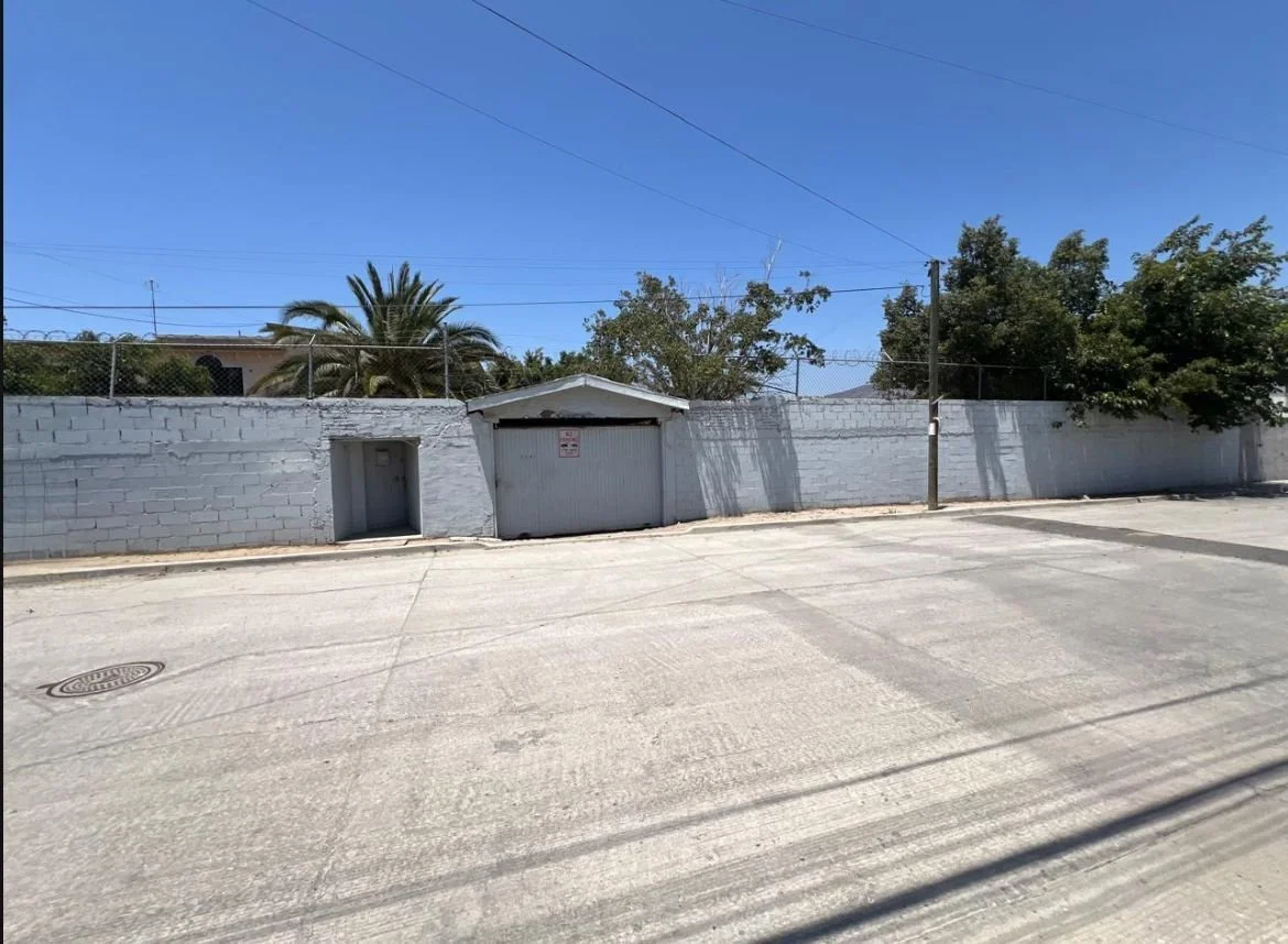 Terreno en venta en Jardín Dorado, Tijuana 